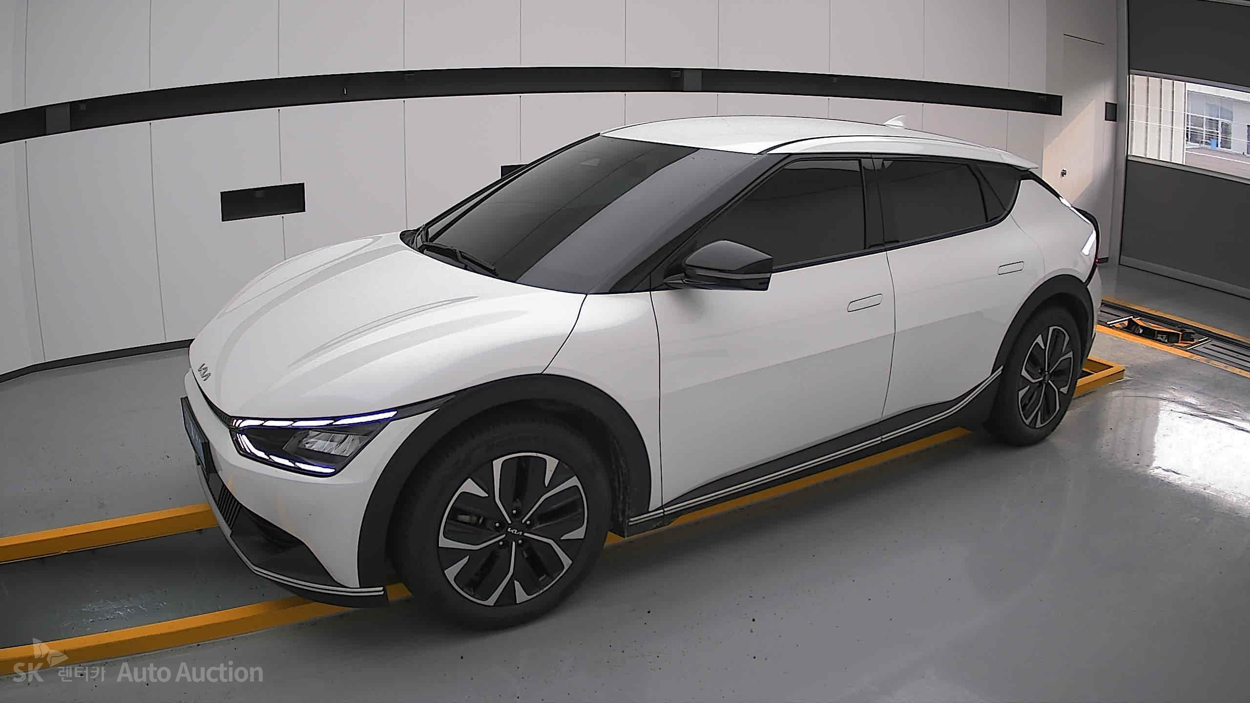 2022 - kia ev6