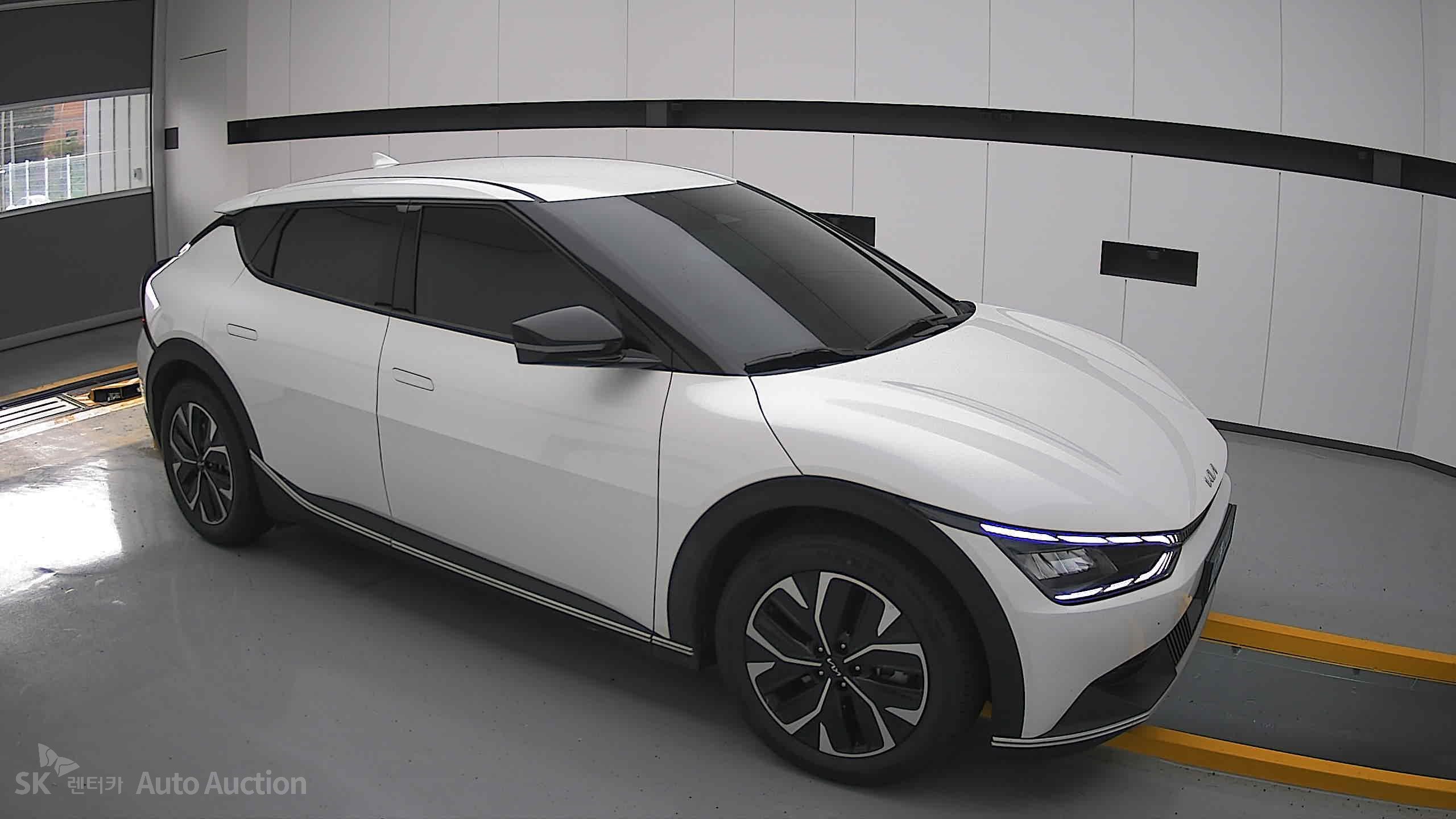 2022 - kia ev6