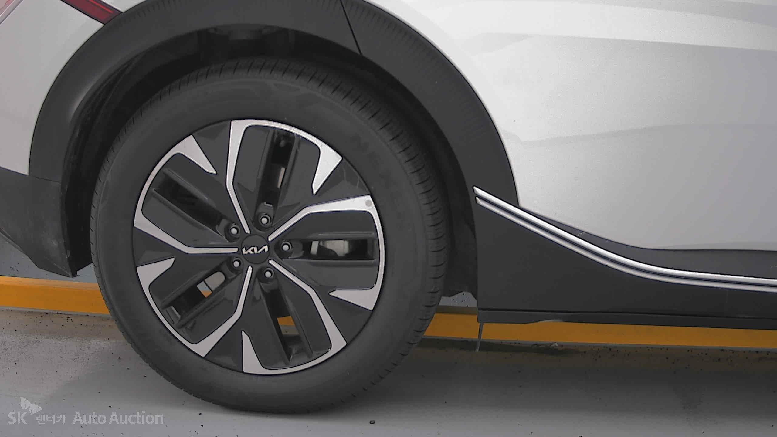 2022 - kia ev6