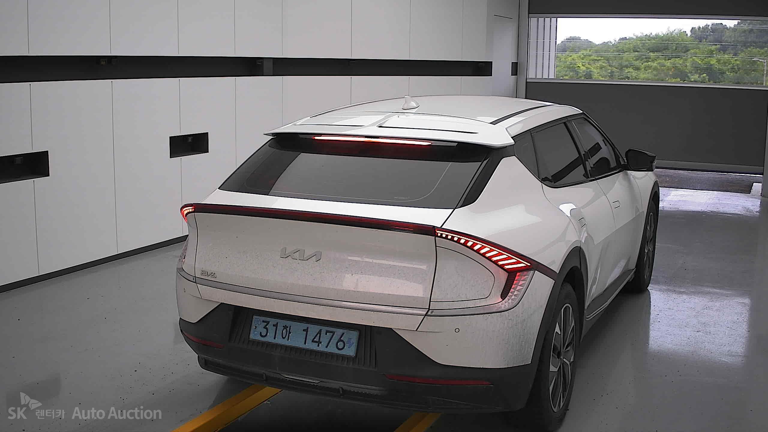 2022 - kia ev6
