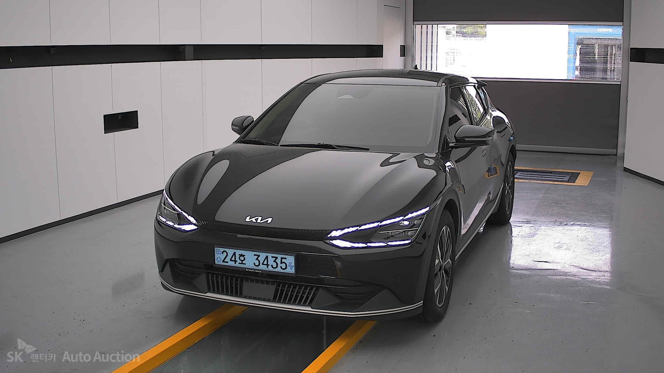 2022 - kia ev6