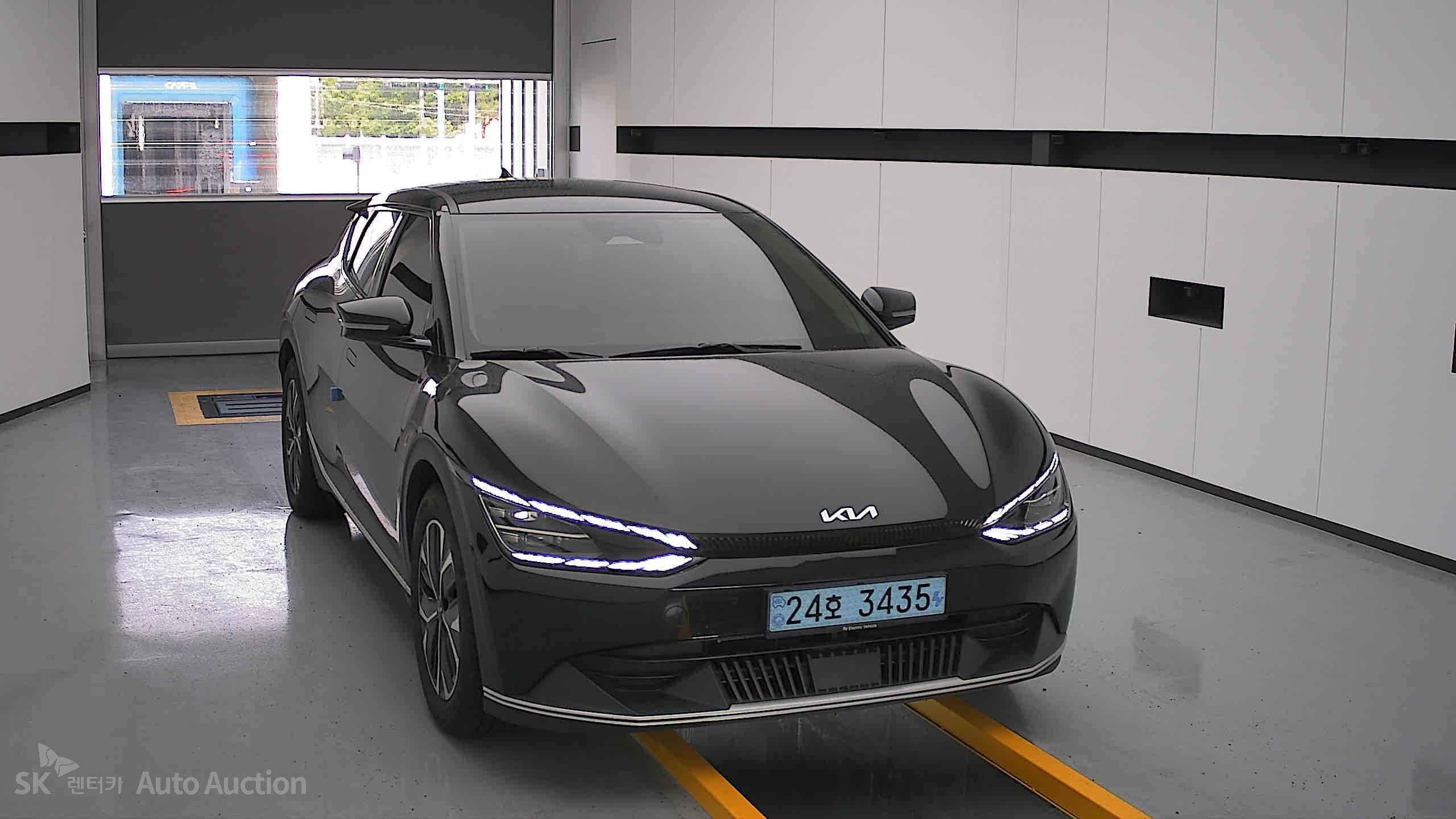 2022 - kia ev6