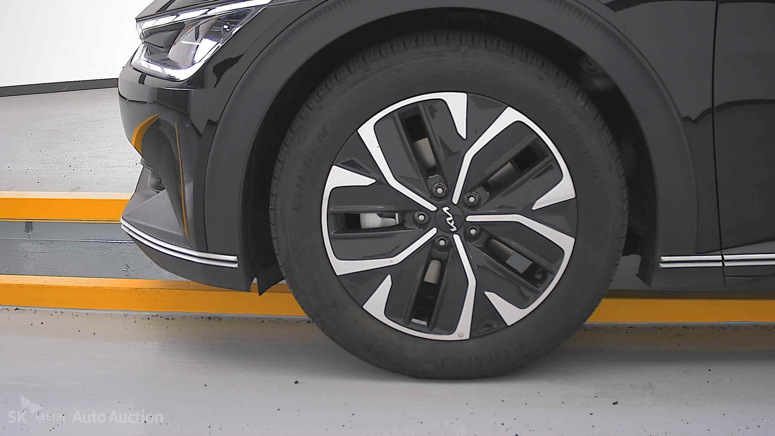 2022 - kia ev6