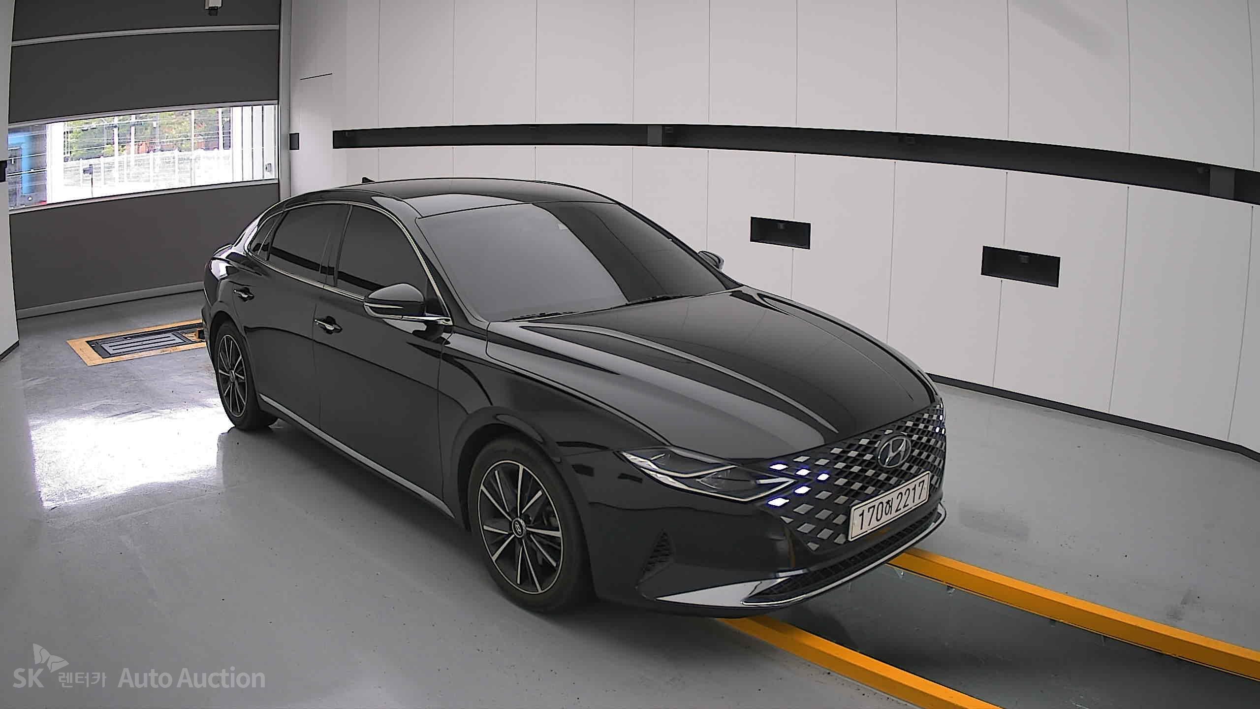 2021 - hyundai grandeur