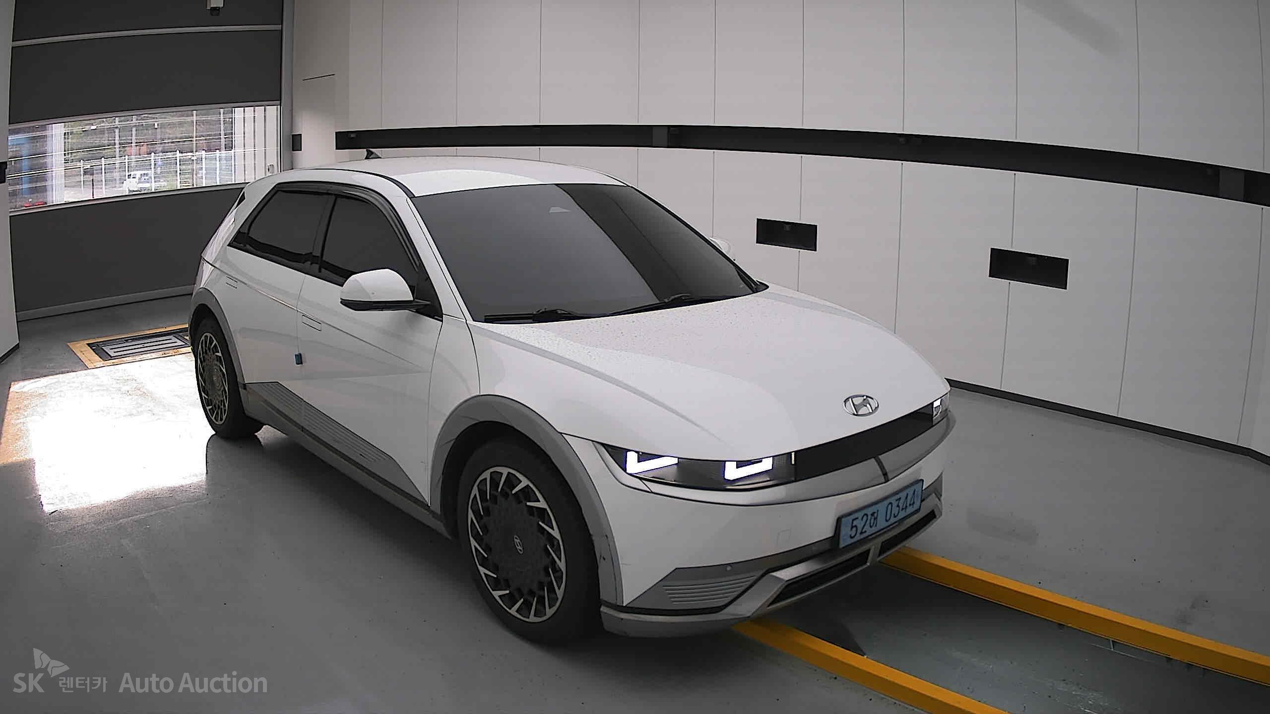2022 - hyundai ioniq