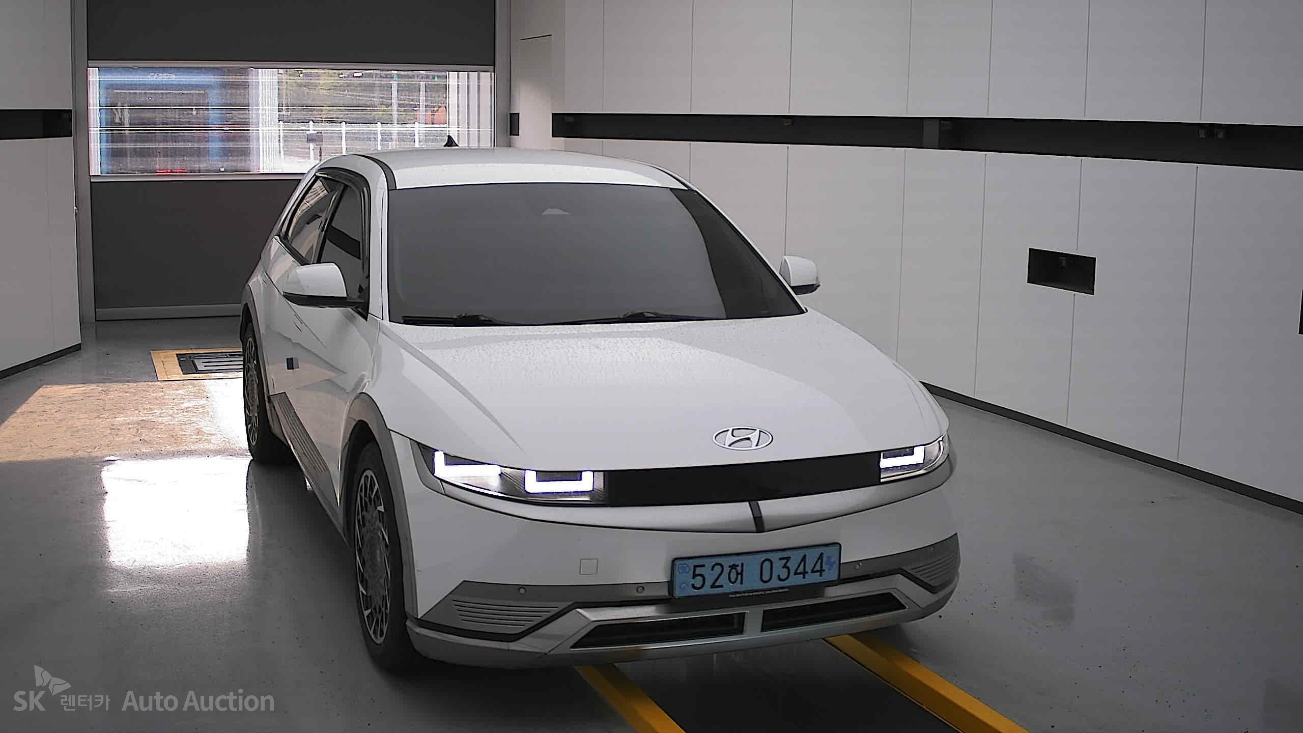 2022 - hyundai ioniq