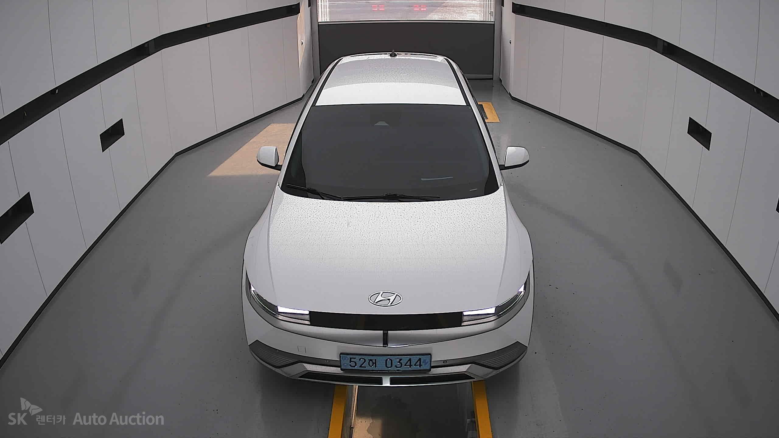 2022 - hyundai ioniq