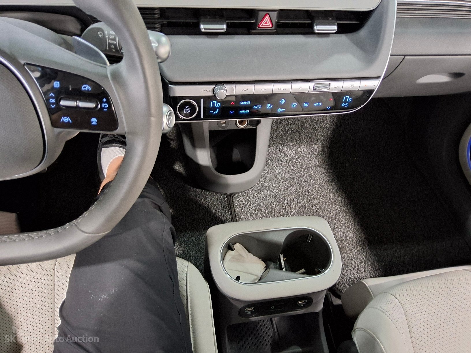 2022 - hyundai ioniq