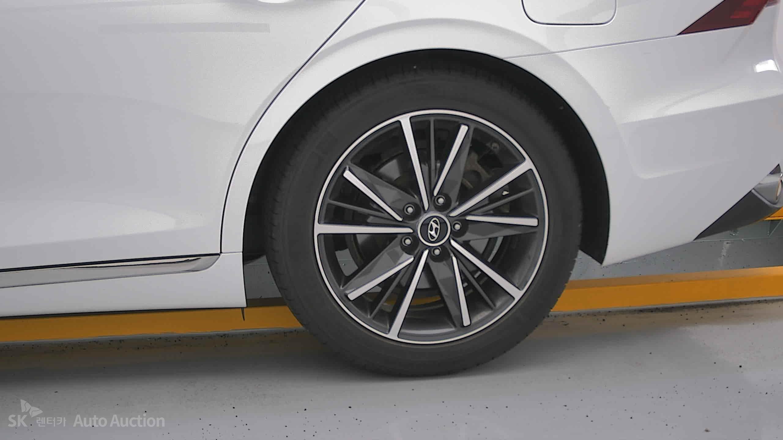 2023 - hyundai grandeur