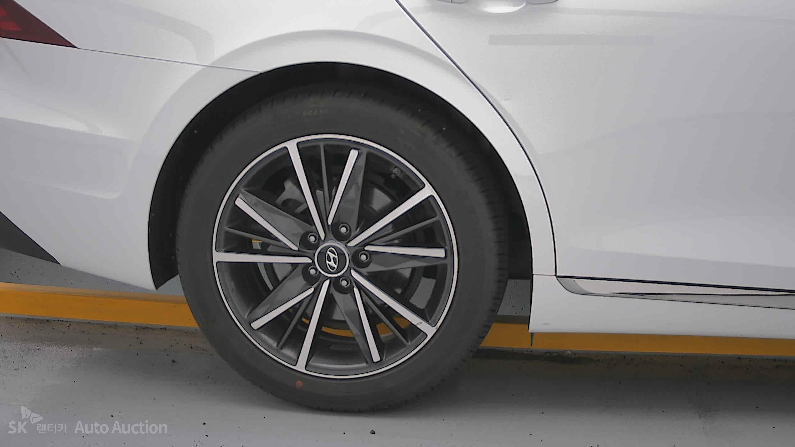 2023 - hyundai grandeur