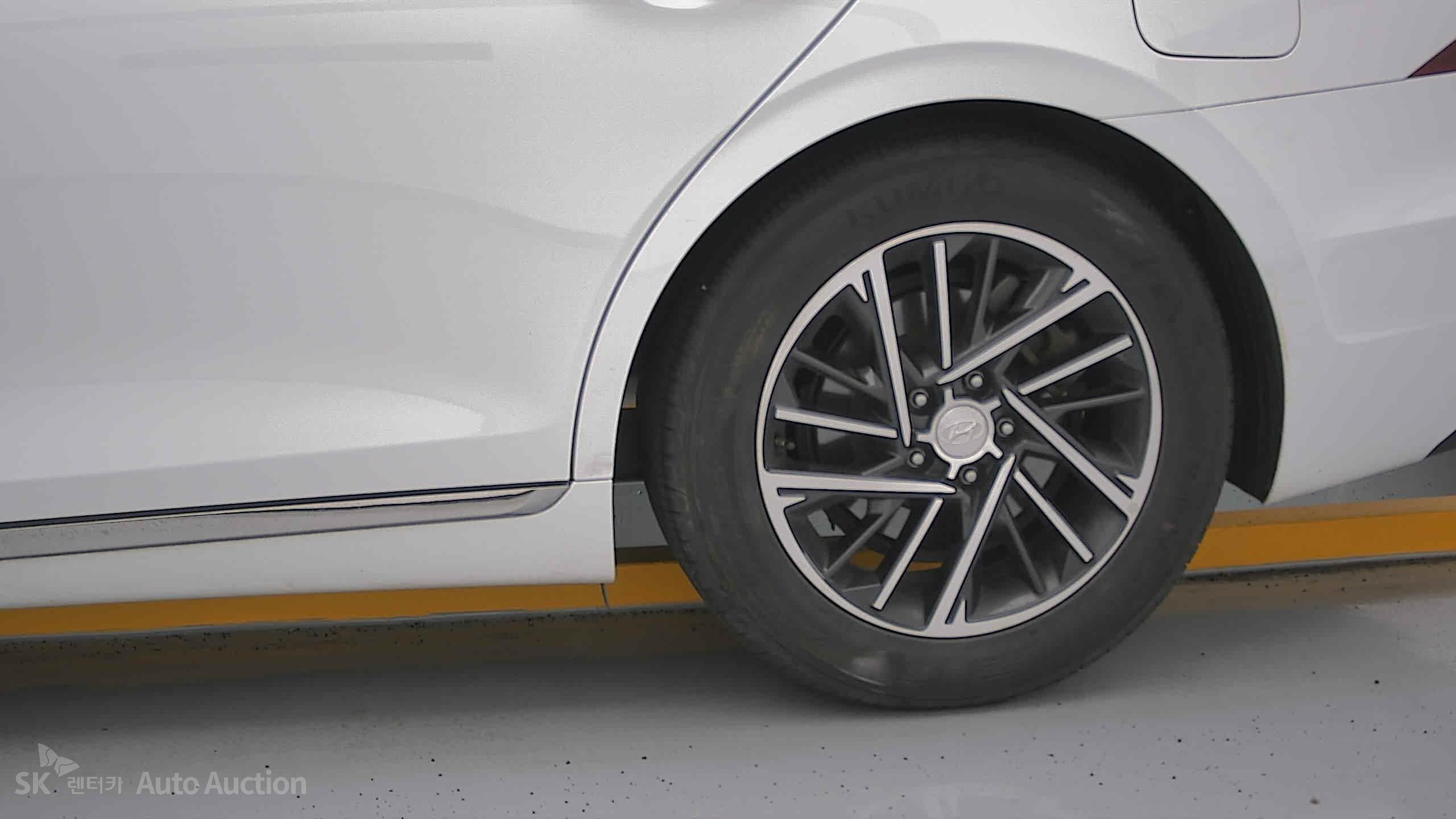 2023 - hyundai grandeur