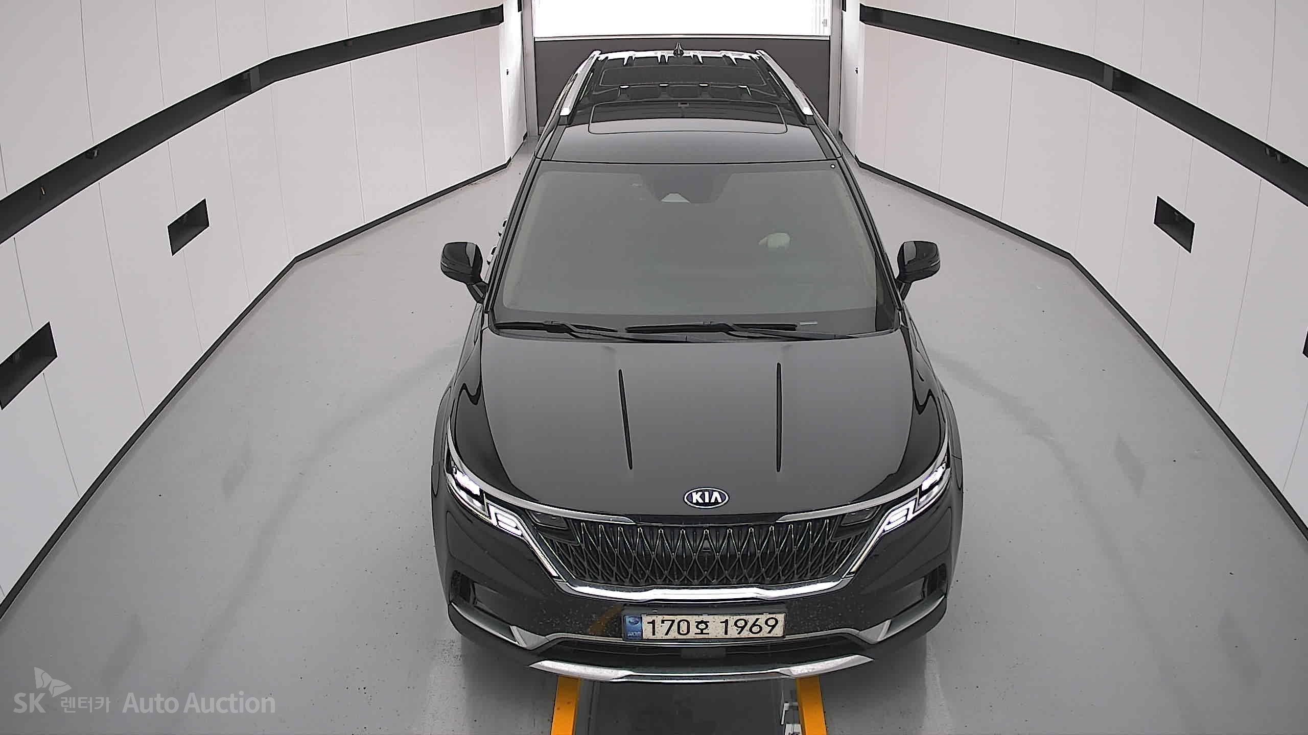 2021 - kia carnival