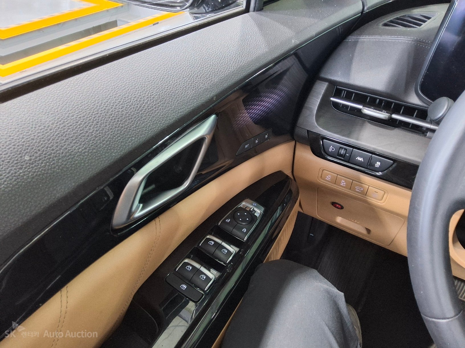 2021 - kia carnival
