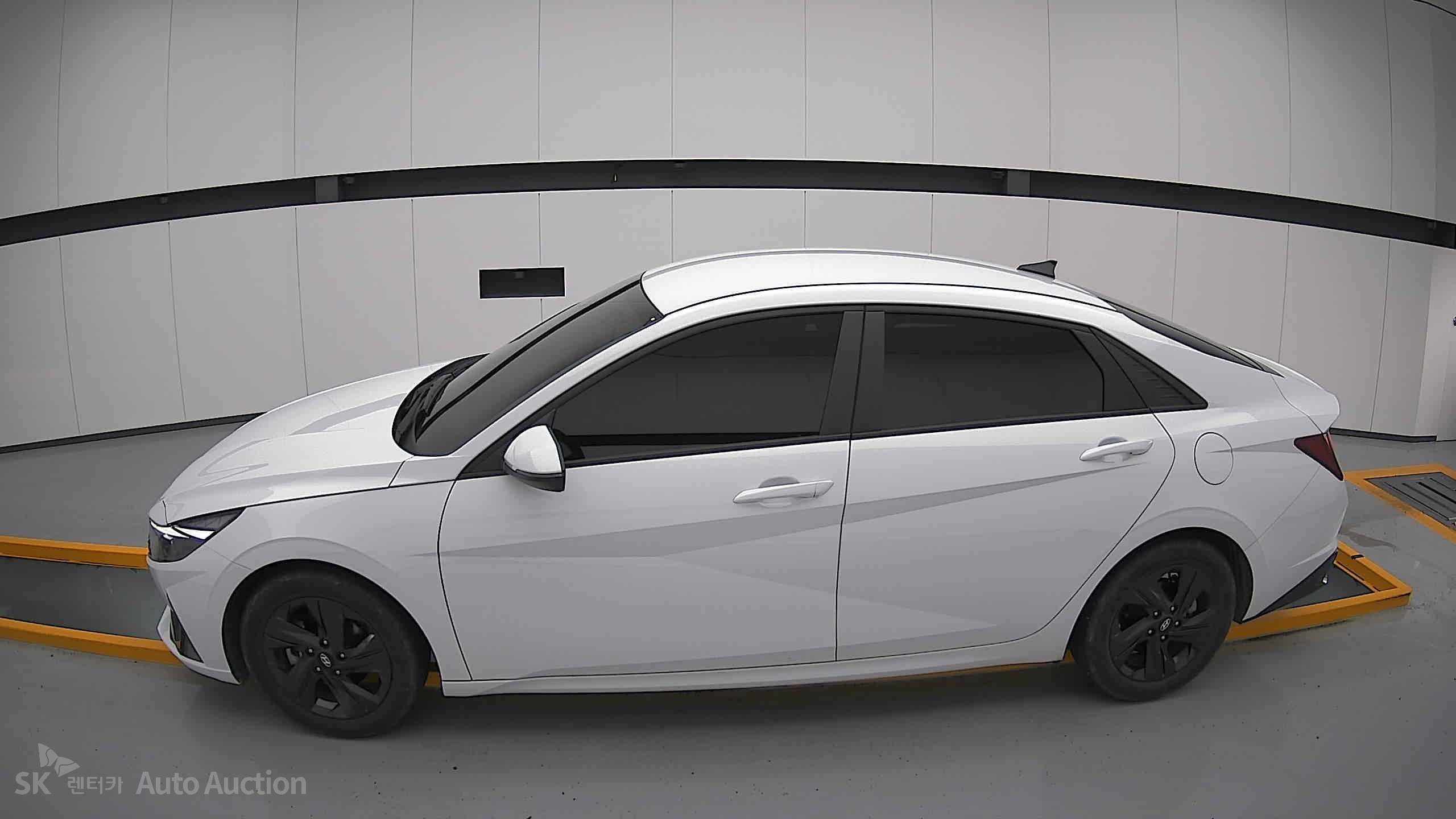 2023 - hyundai avante