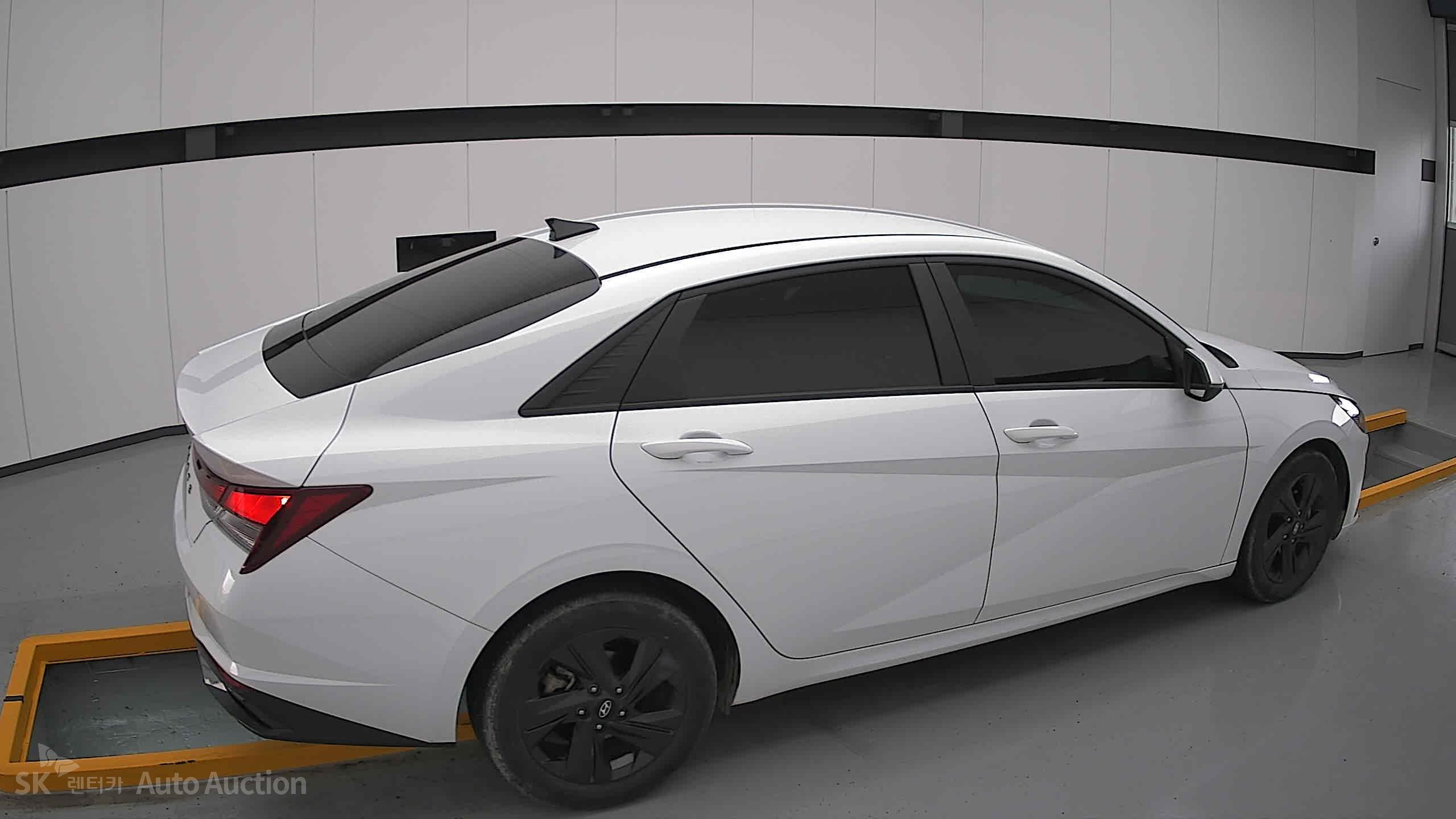 2023 - hyundai avante