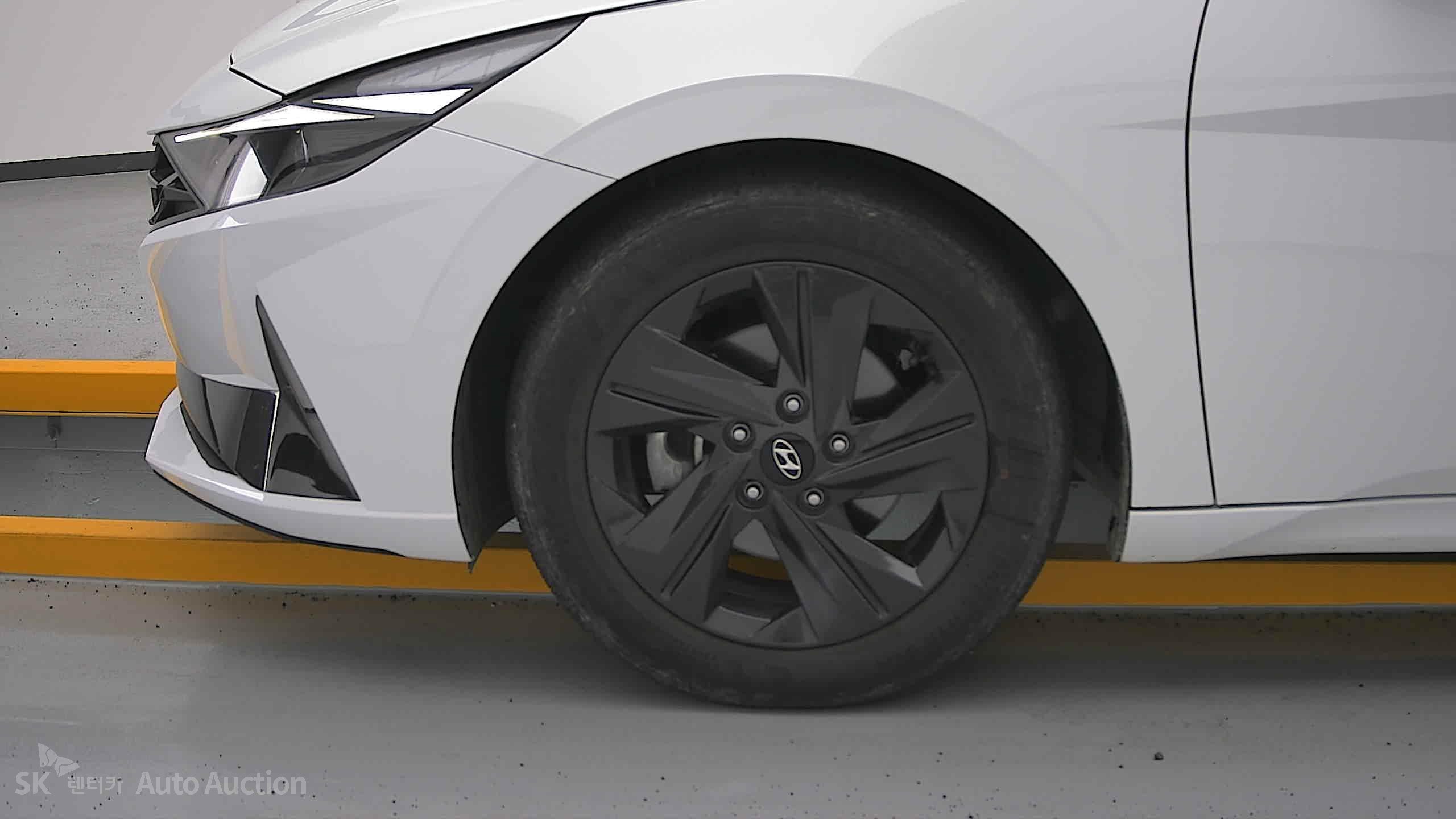 2023 - hyundai avante