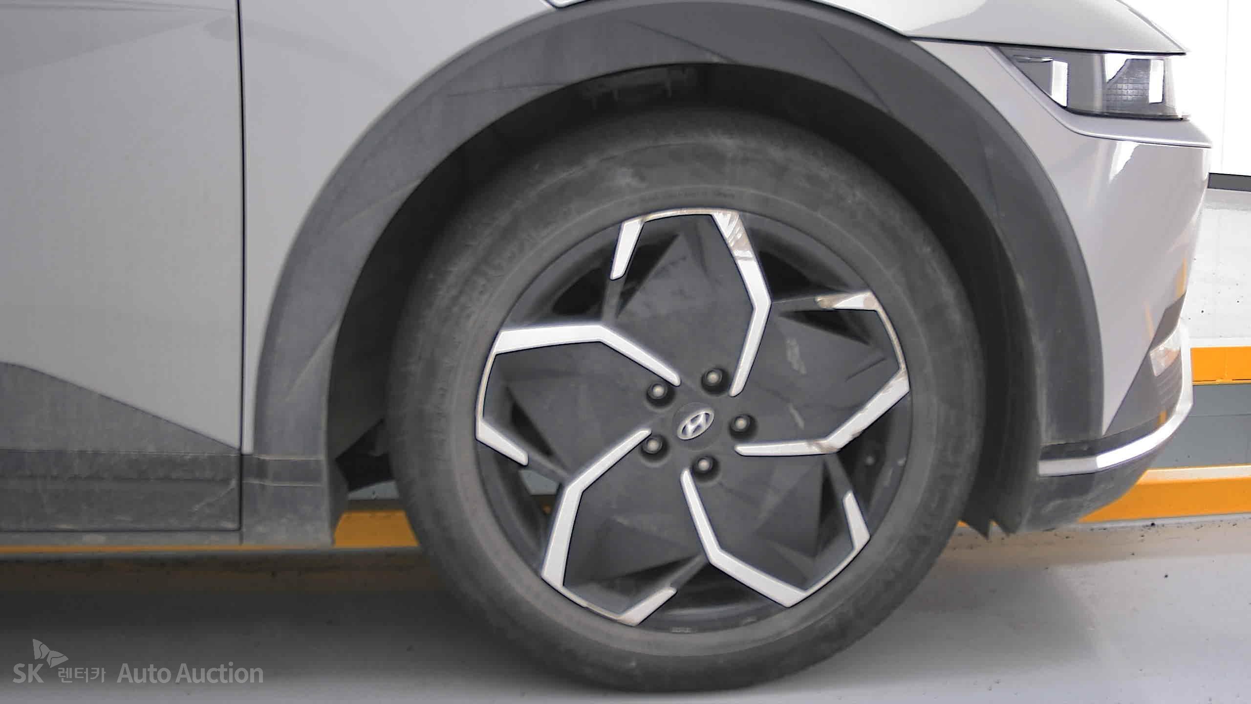 2022 - hyundai ioniq