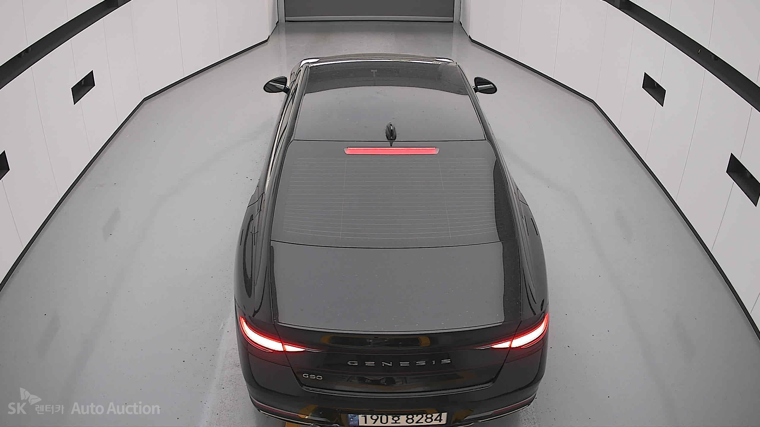2022 - genesis g90