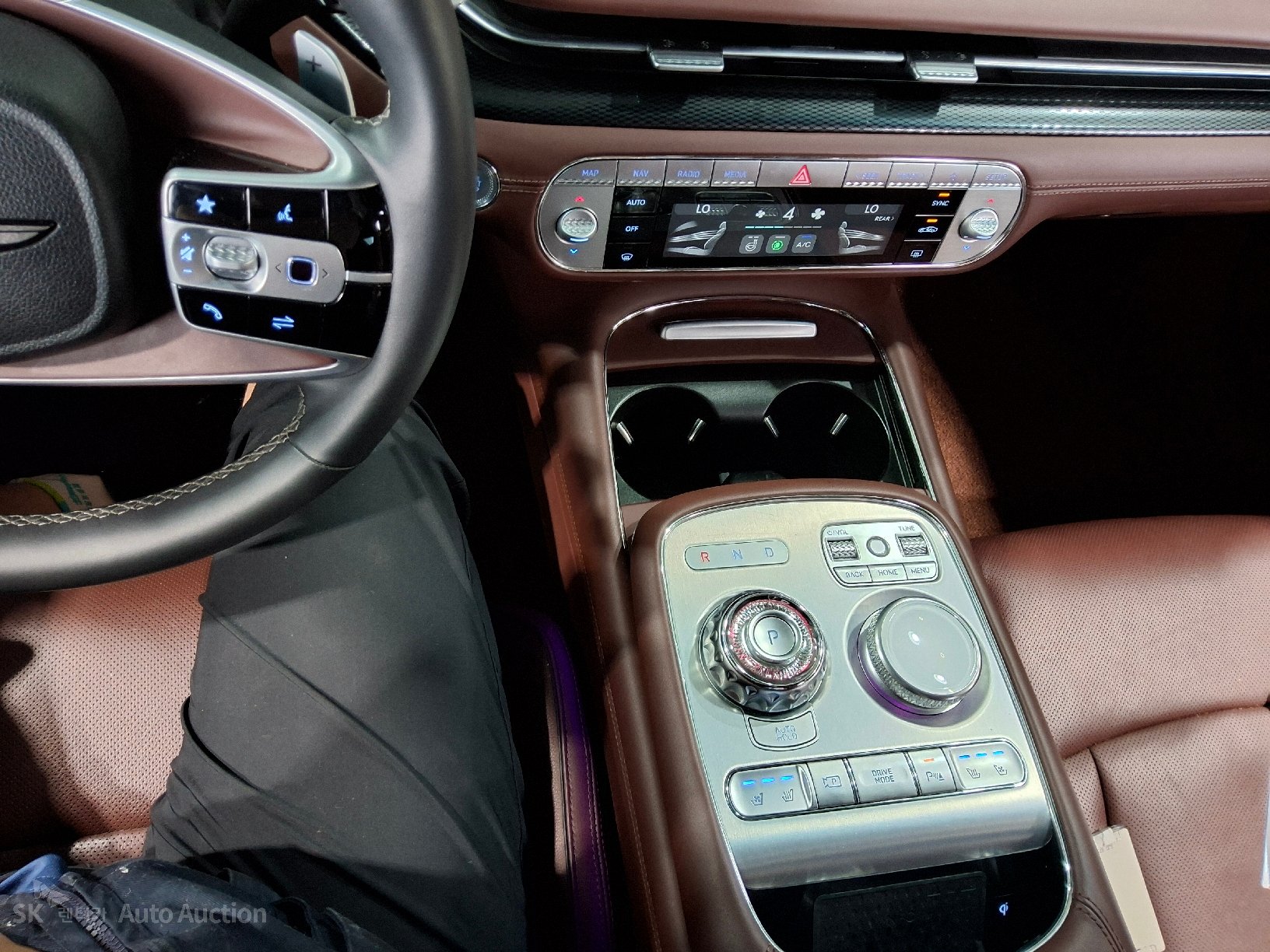 2022 - genesis g90