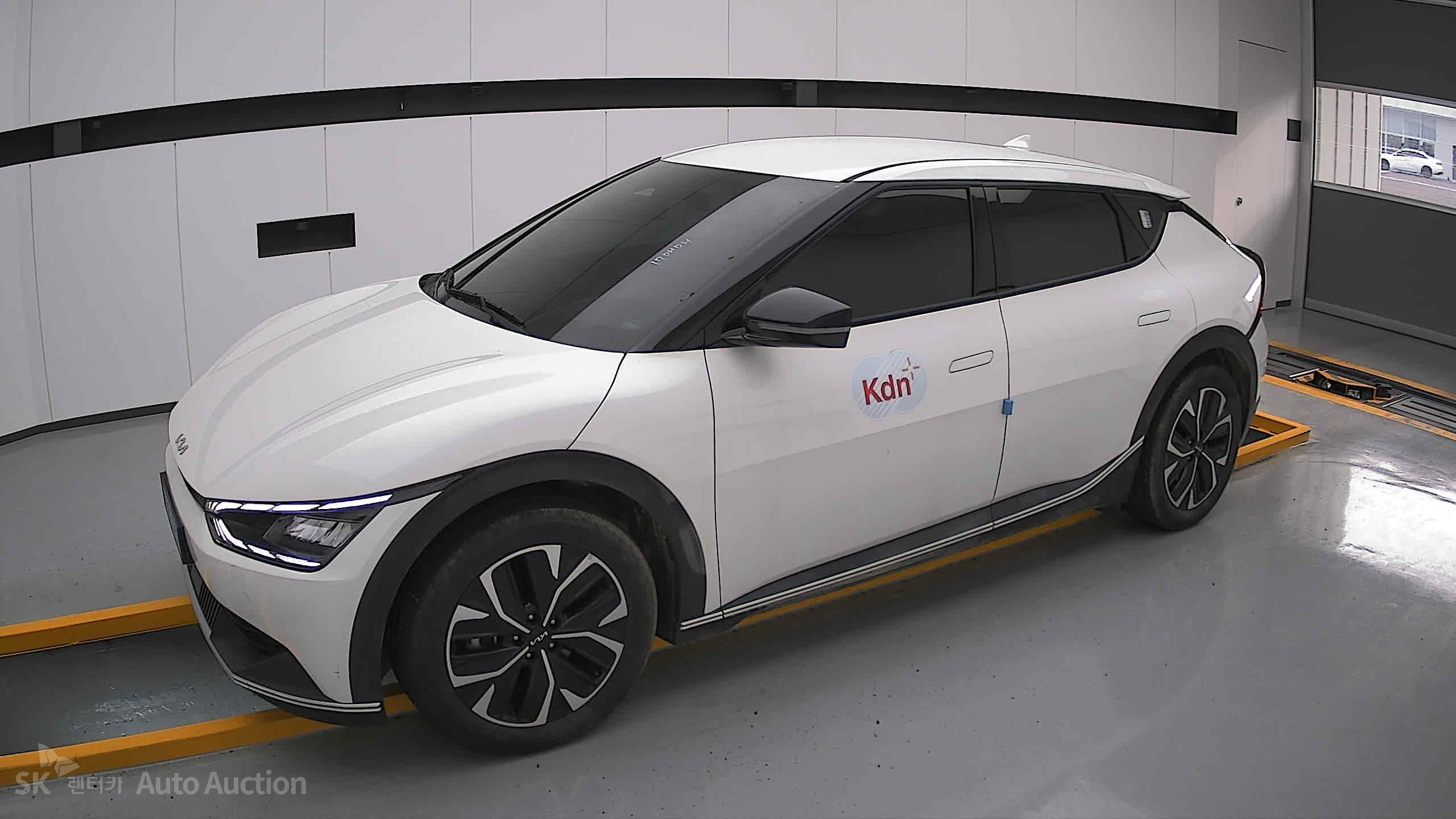 2022 - kia ev6