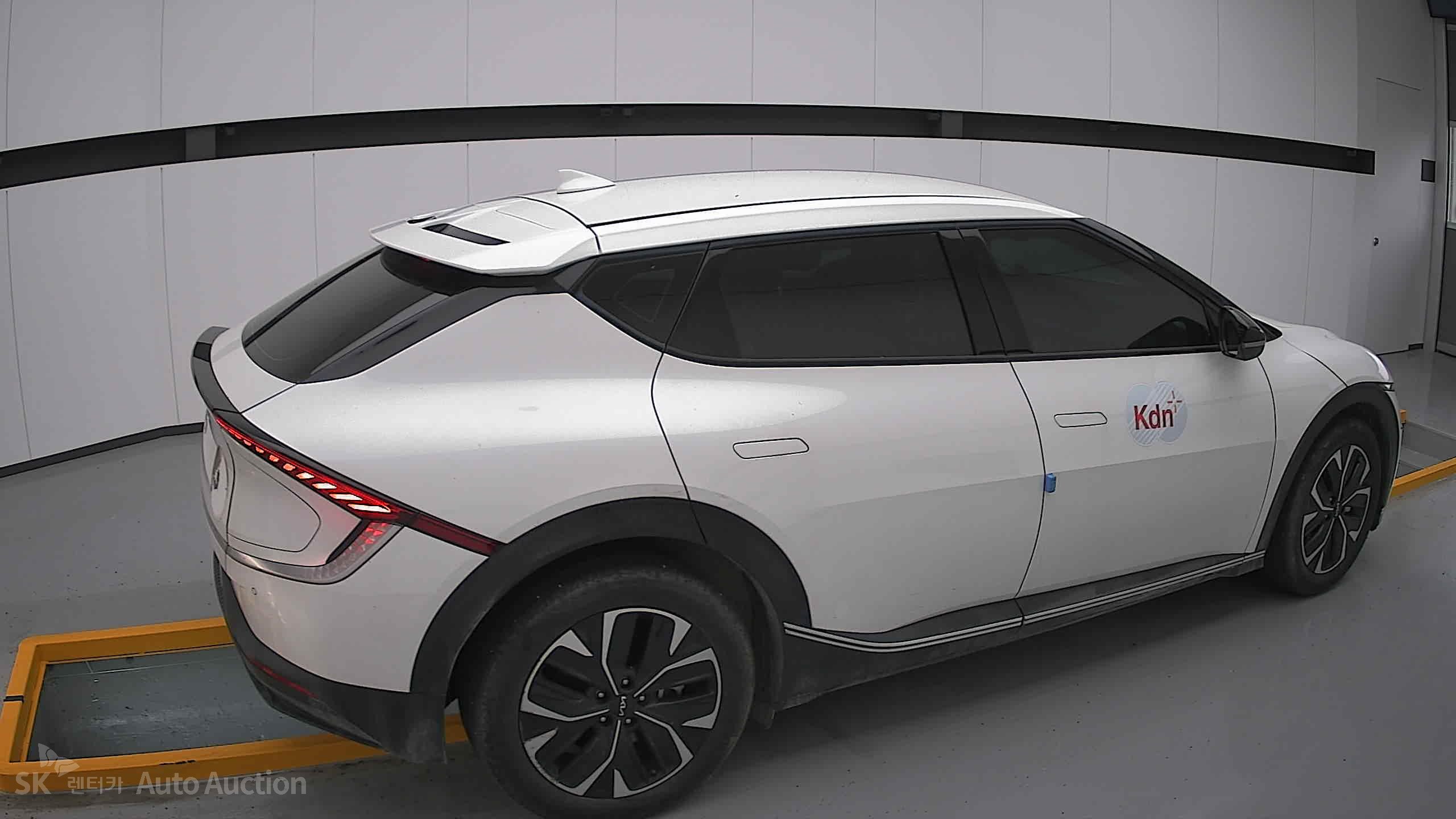 2022 - kia ev6