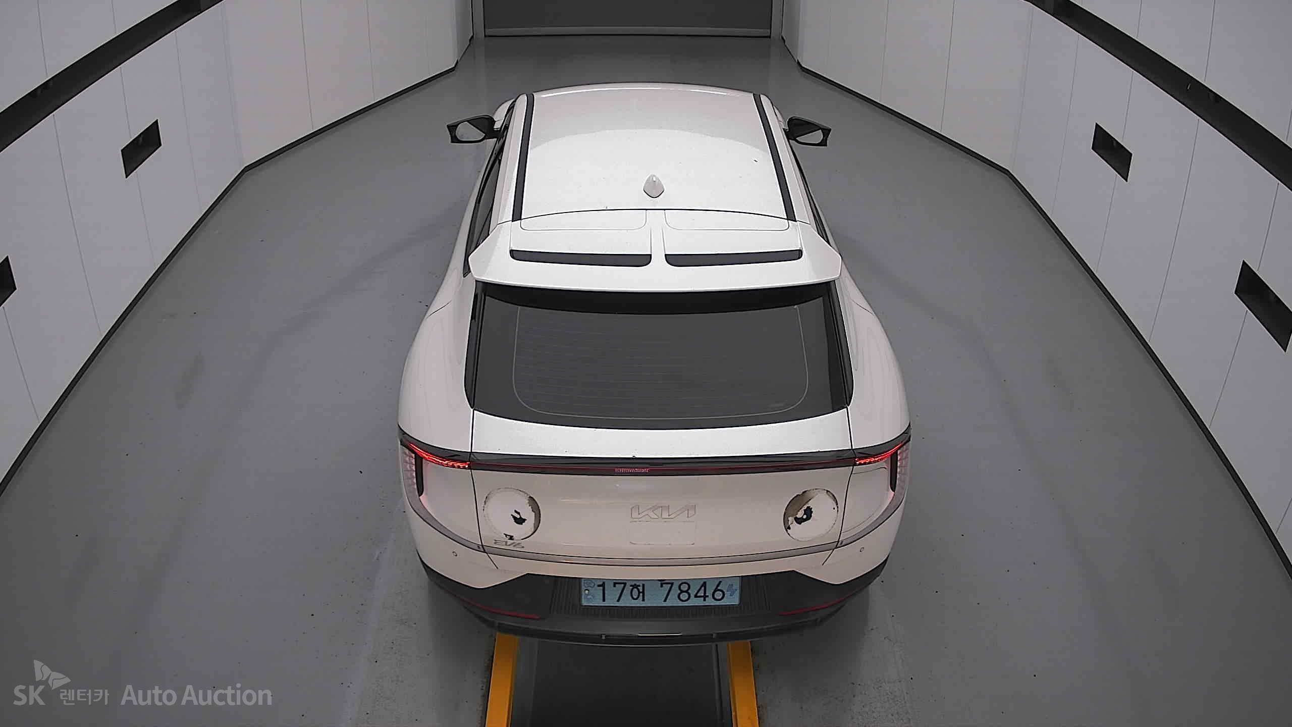 2022 - kia ev6