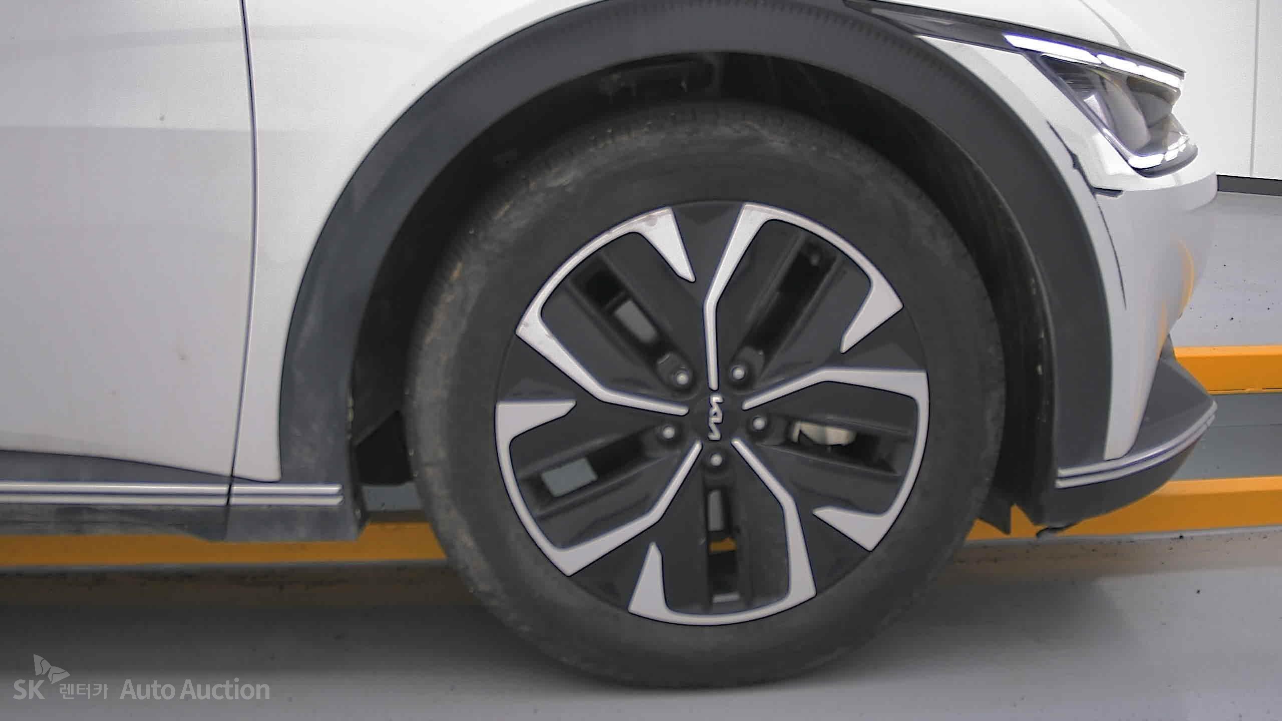 2022 - kia ev6