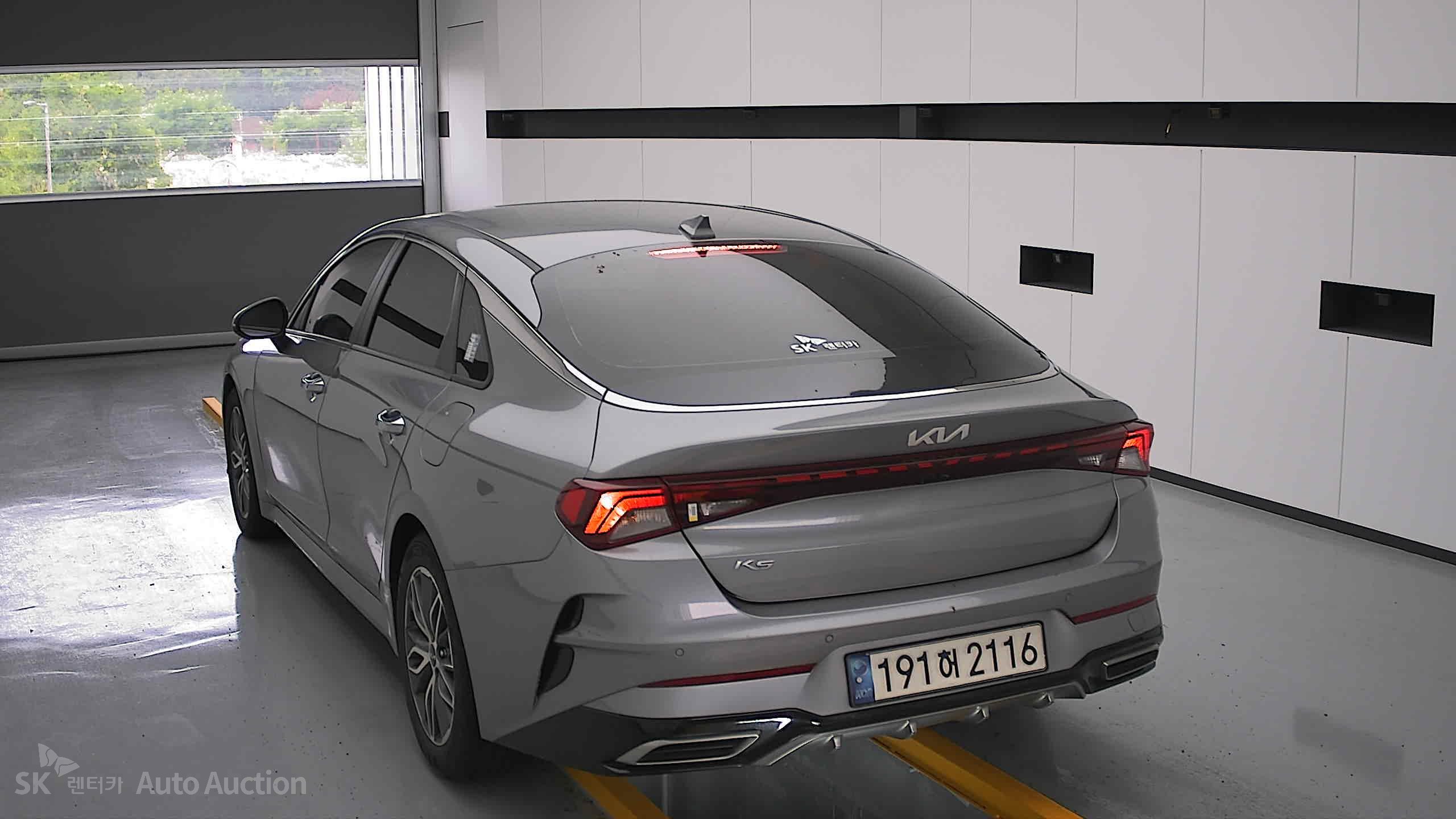 2022 - kia k5