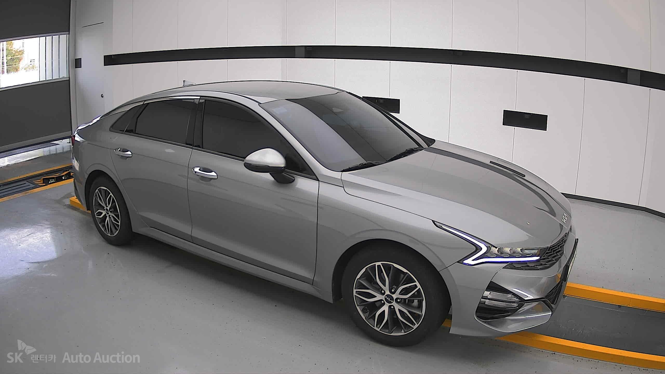 2023 - kia k5