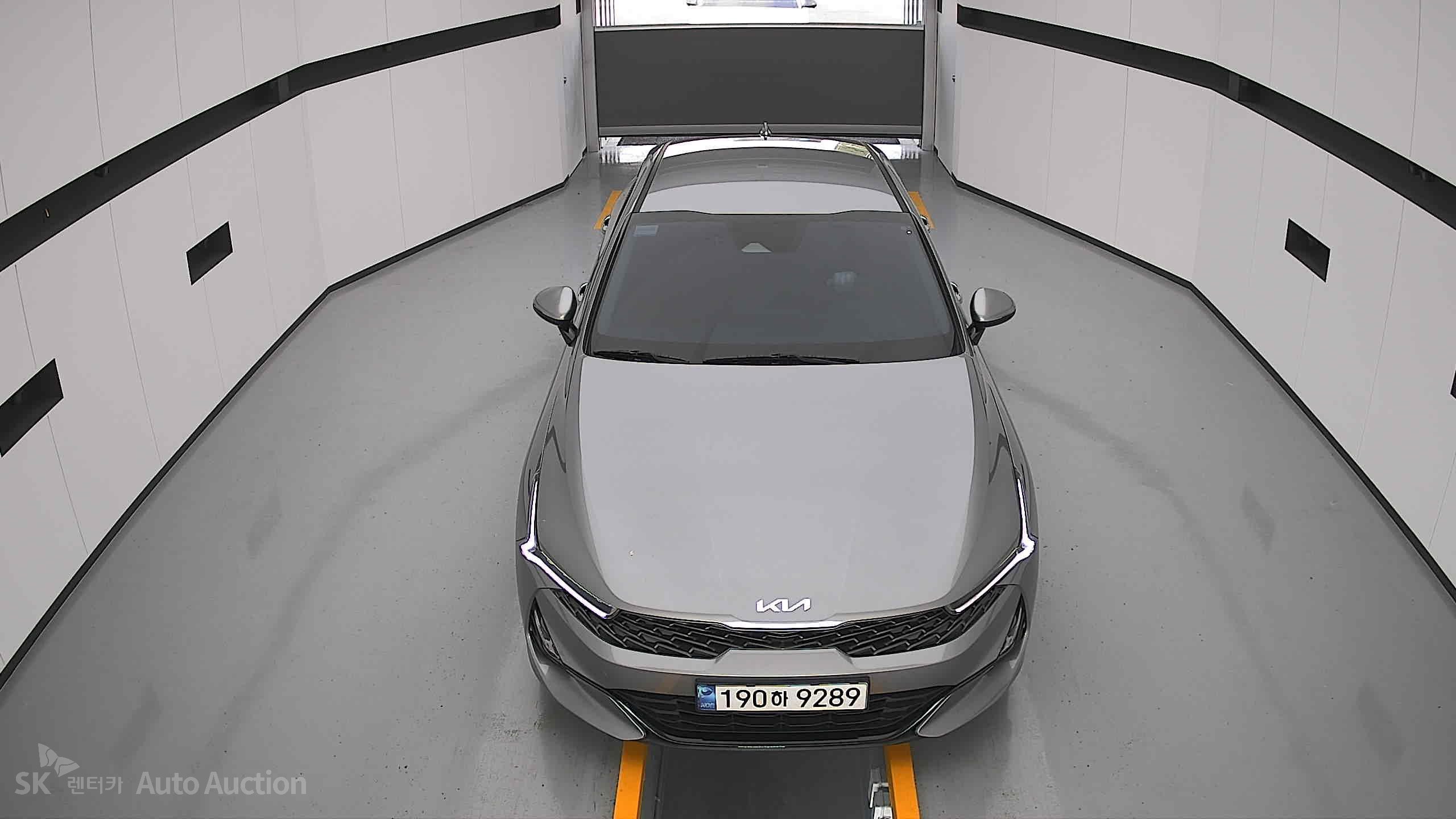 2023 - kia k5