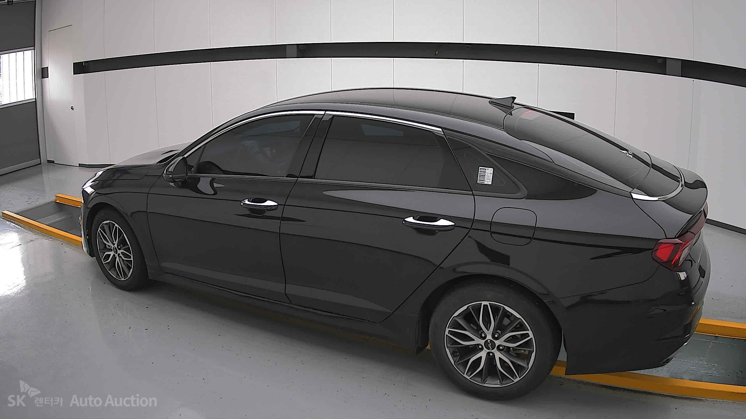 2023 - kia k5