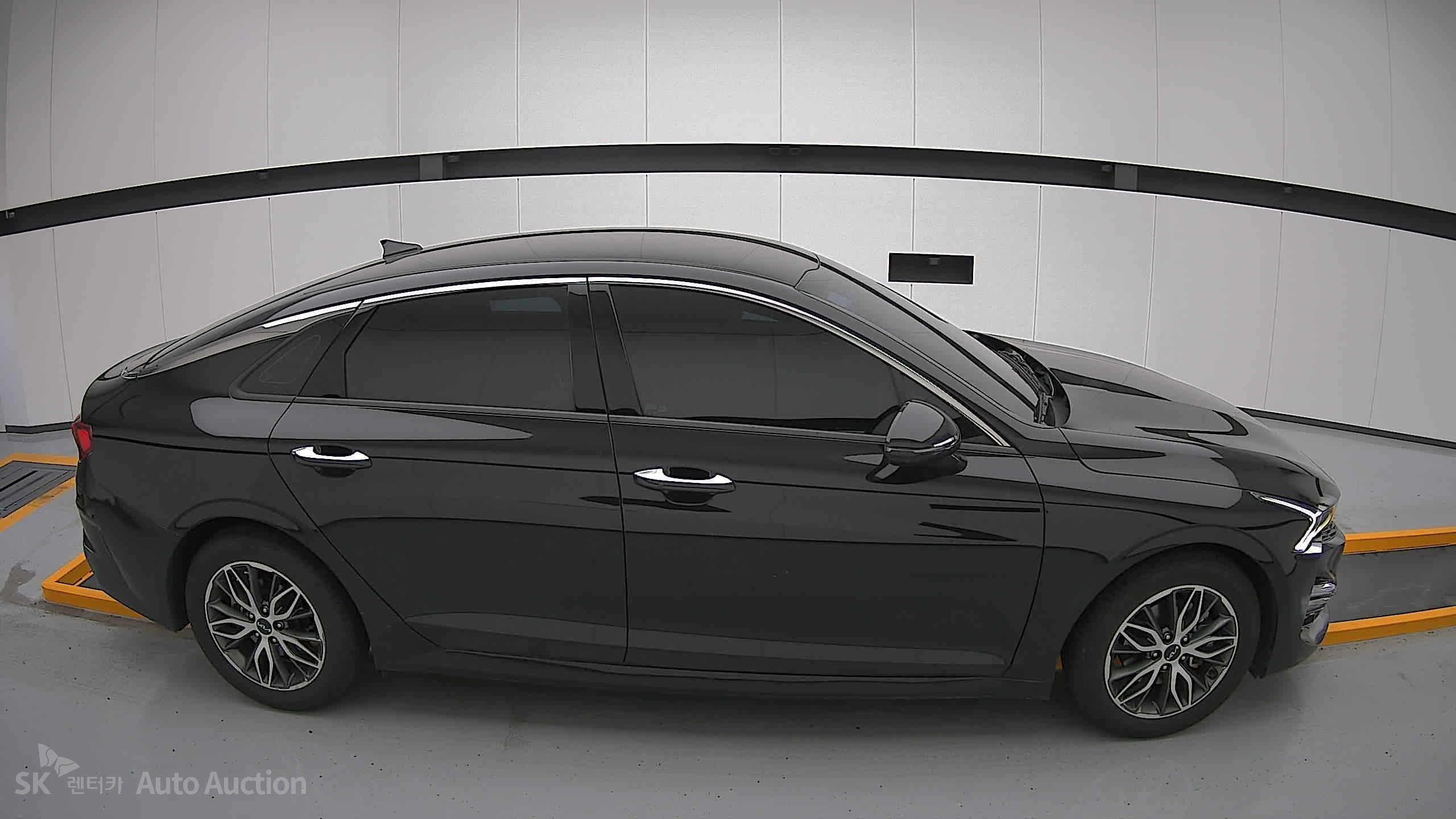 2023 - kia k5