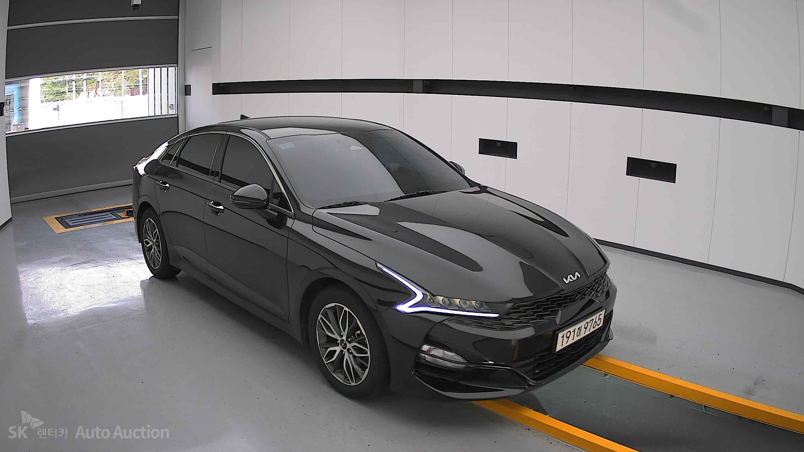 2023 - kia k5
