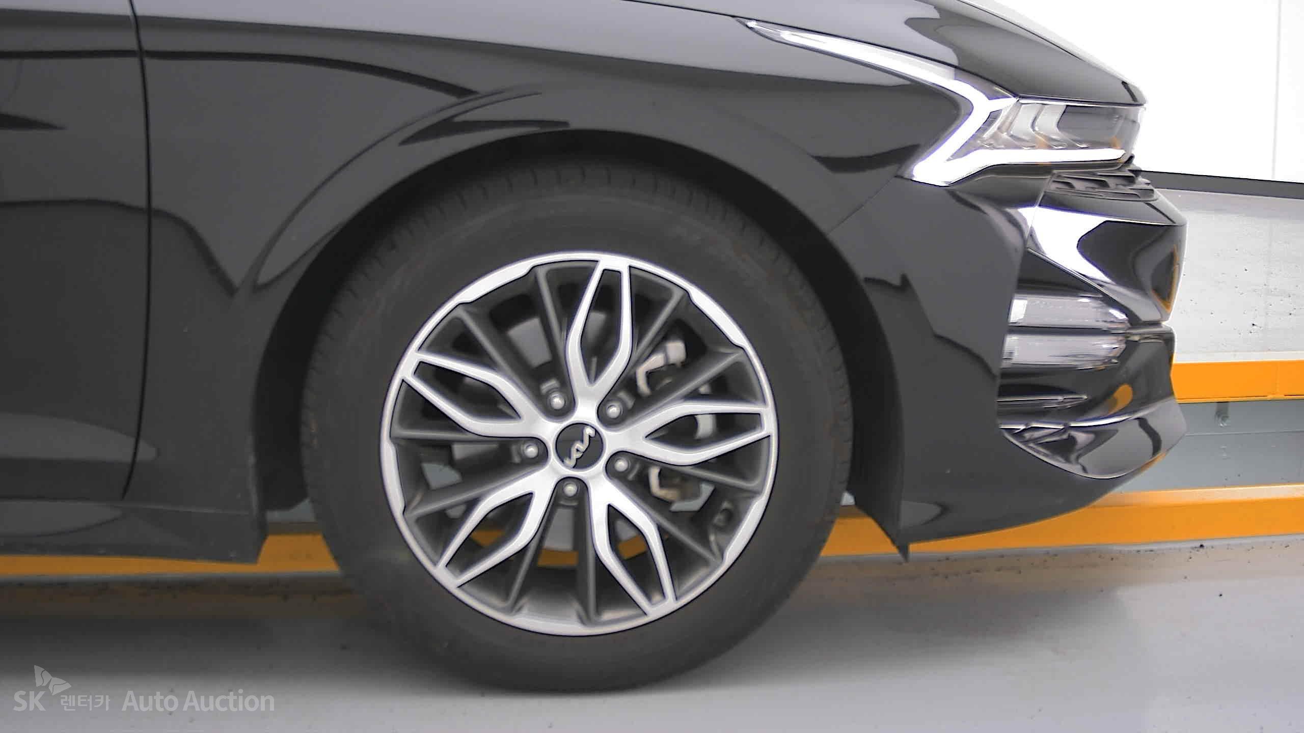 2023 - kia k5