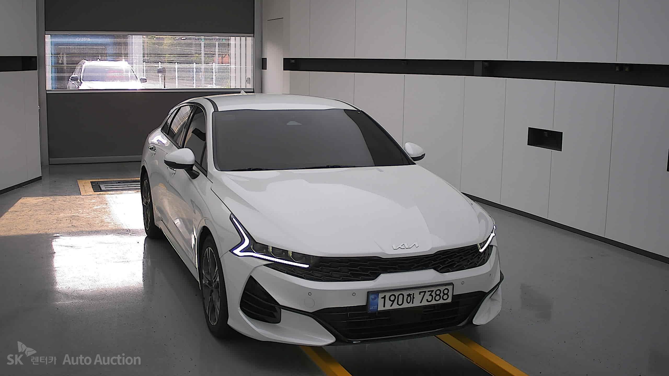 2023 - kia k5