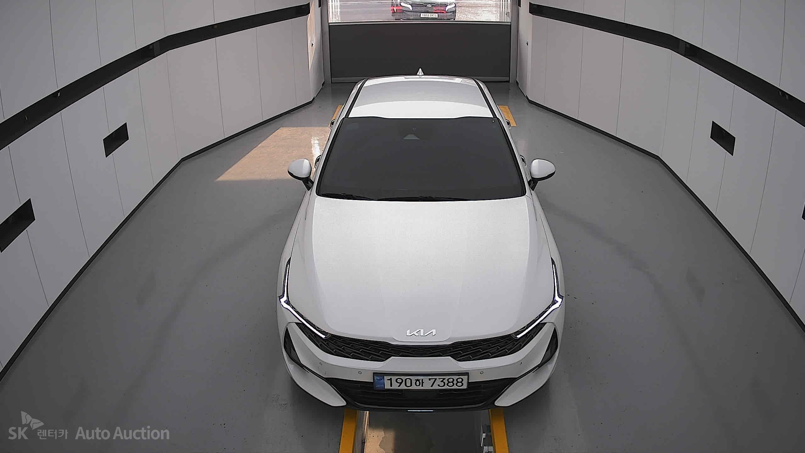 2023 - kia k5