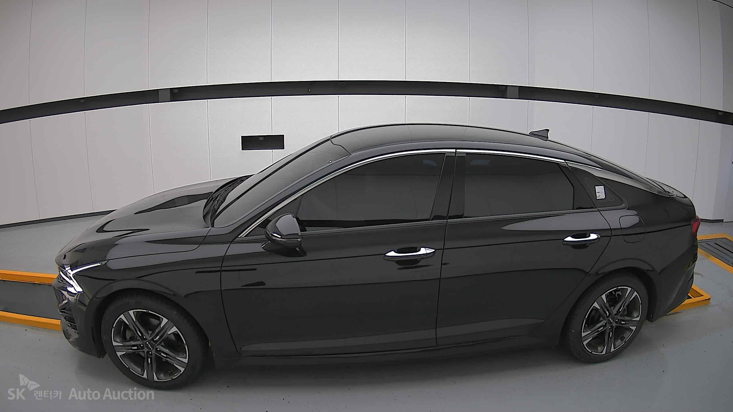 2023 - kia k5