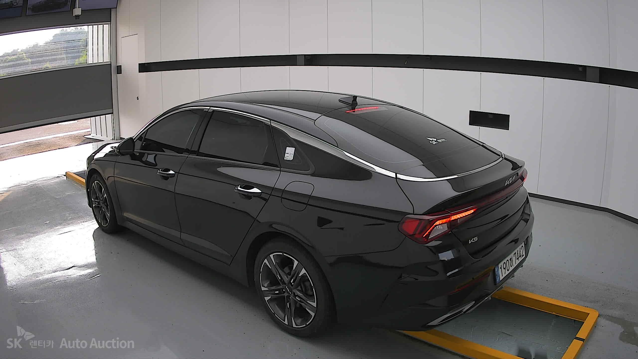 2023 - kia k5