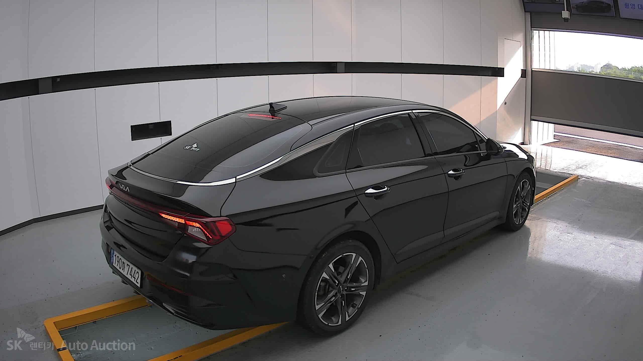 2023 - kia k5