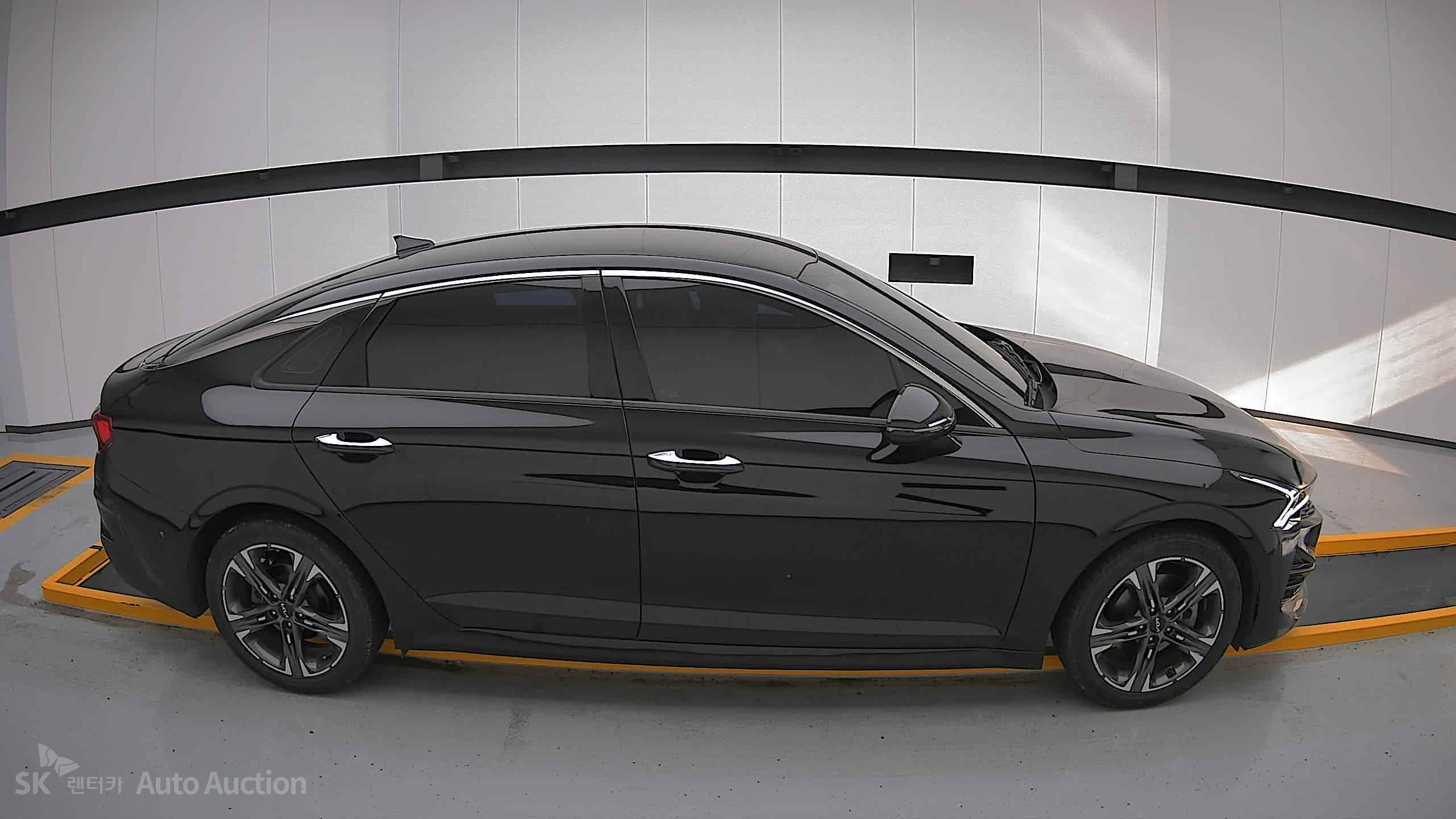 2023 - kia k5