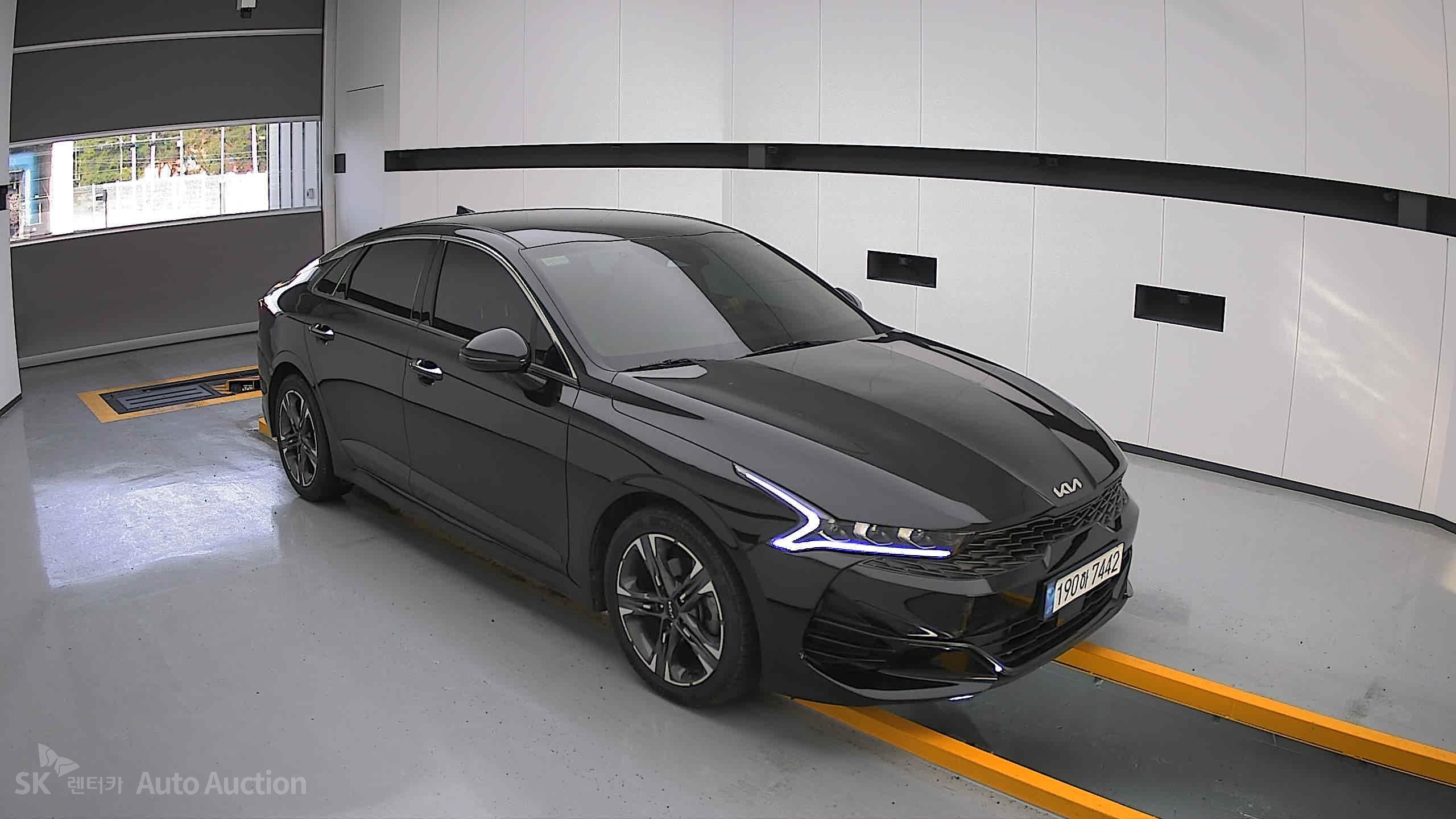 2023 - kia k5