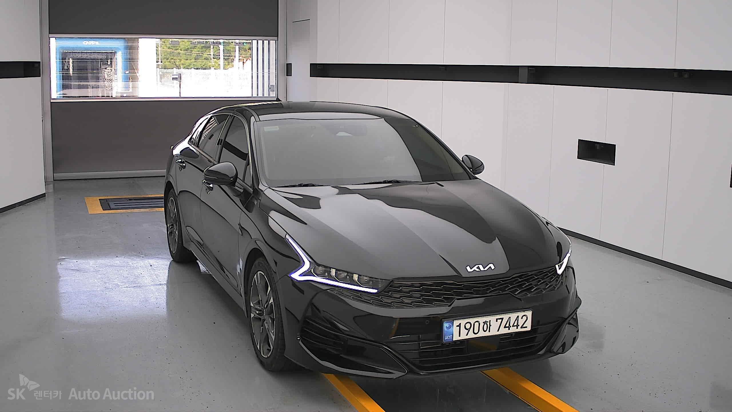 2023 - kia k5