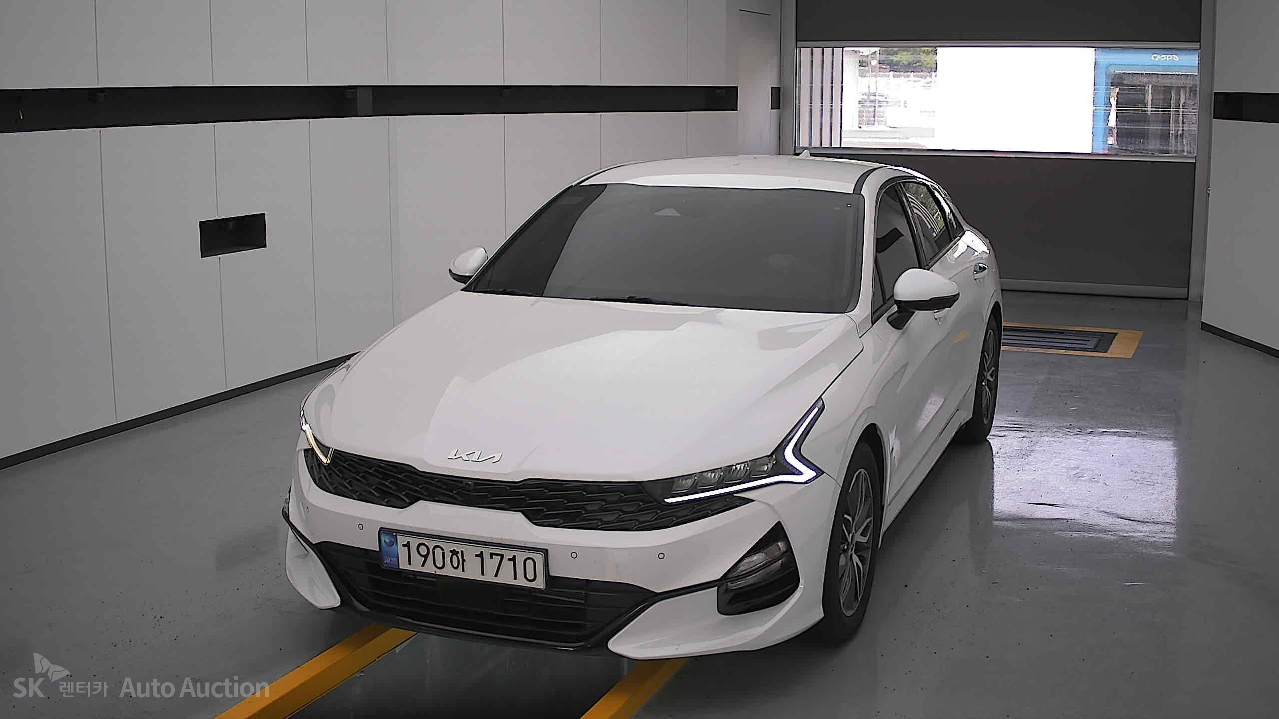 2023 - kia k5