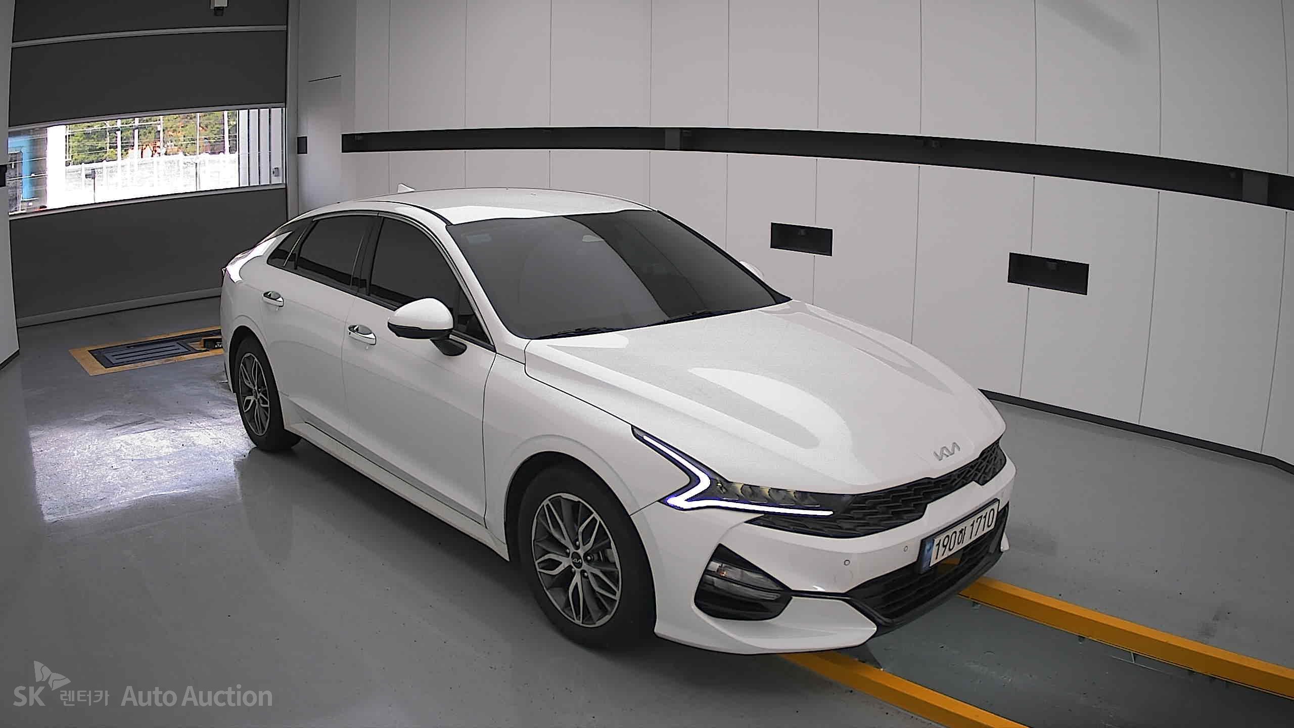 2023 - kia k5