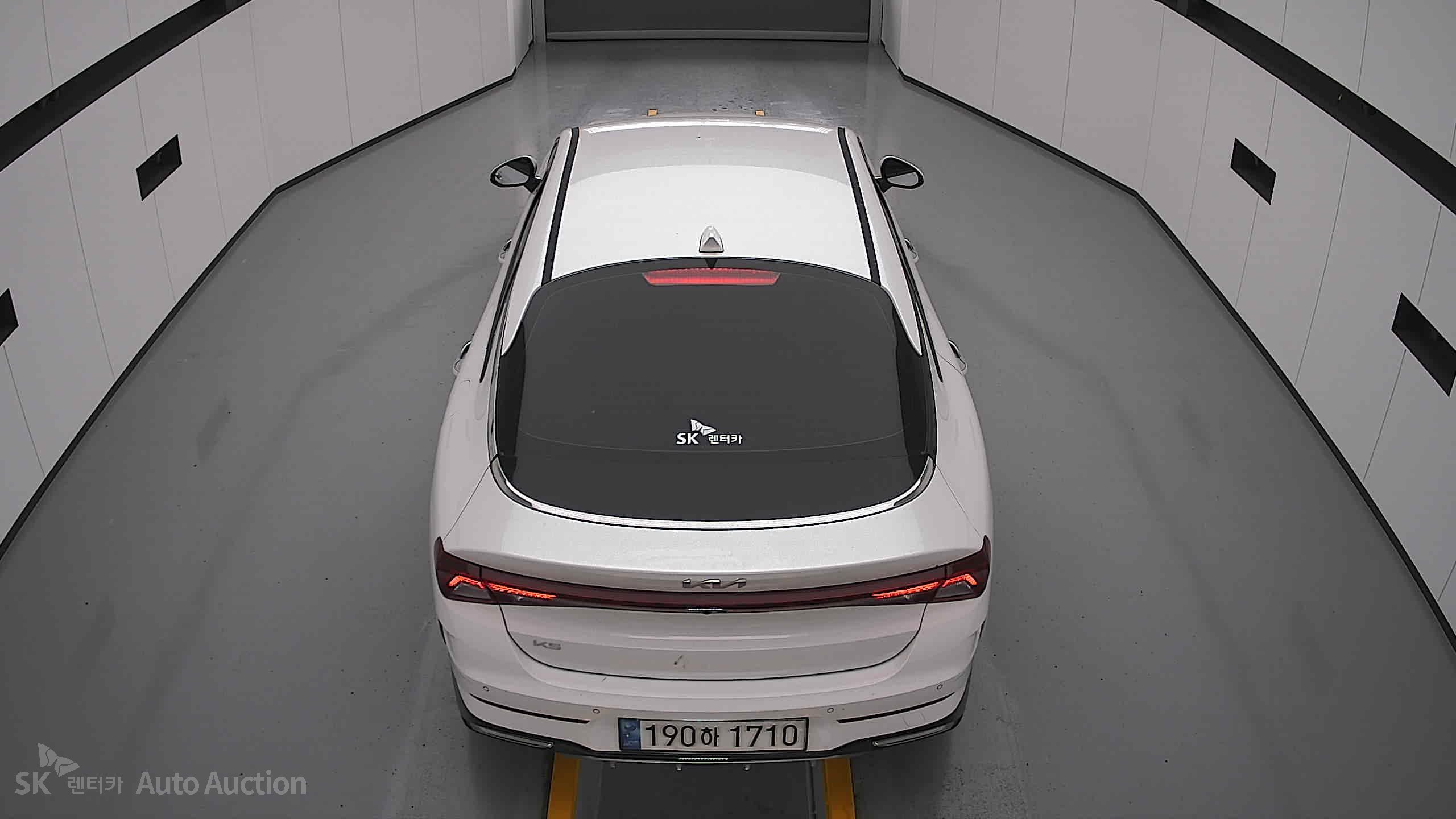 2023 - kia k5