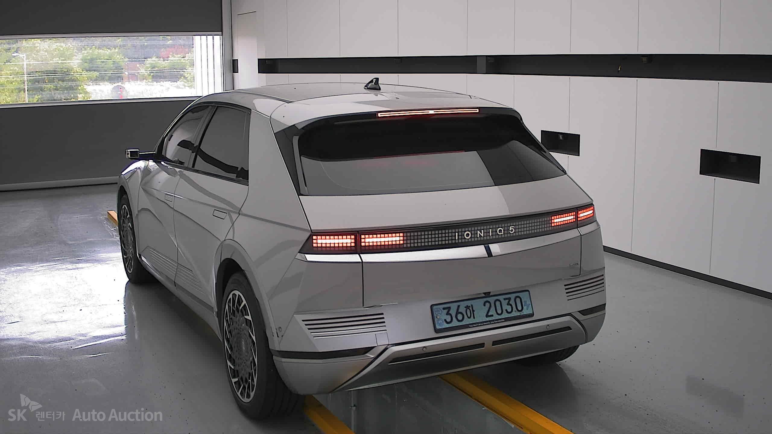 2022 - hyundai ioniq