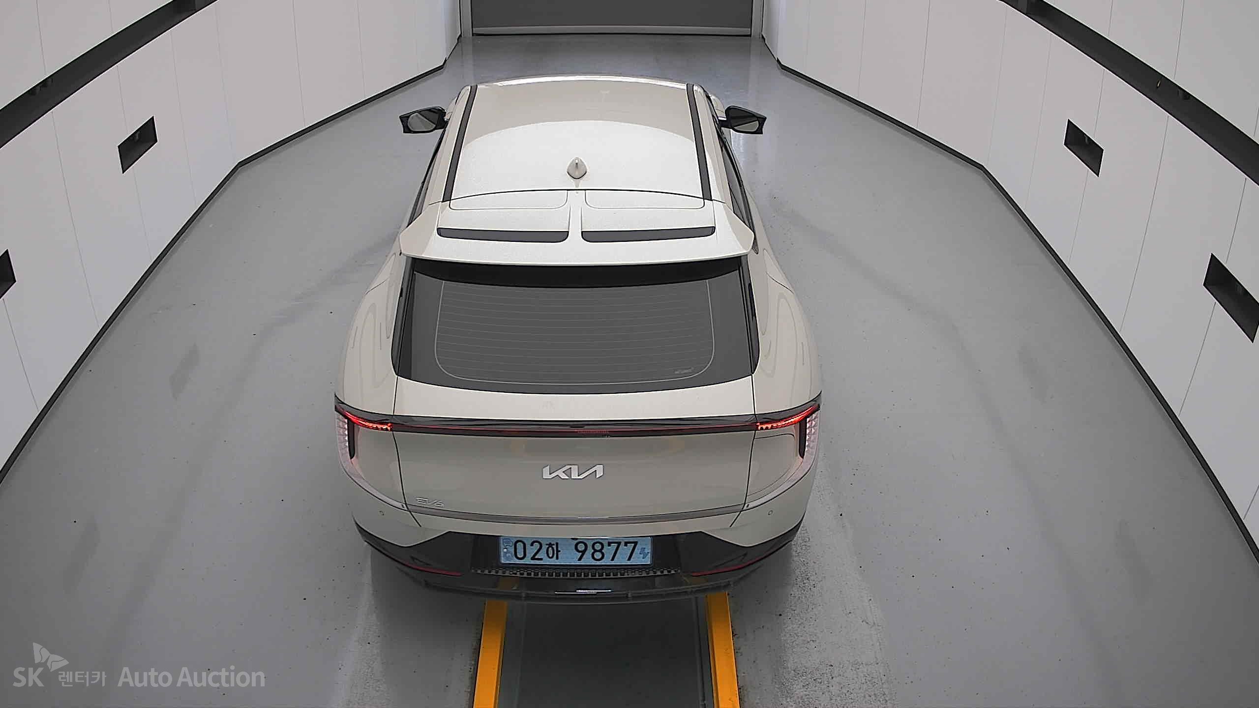 2022 - kia ev6