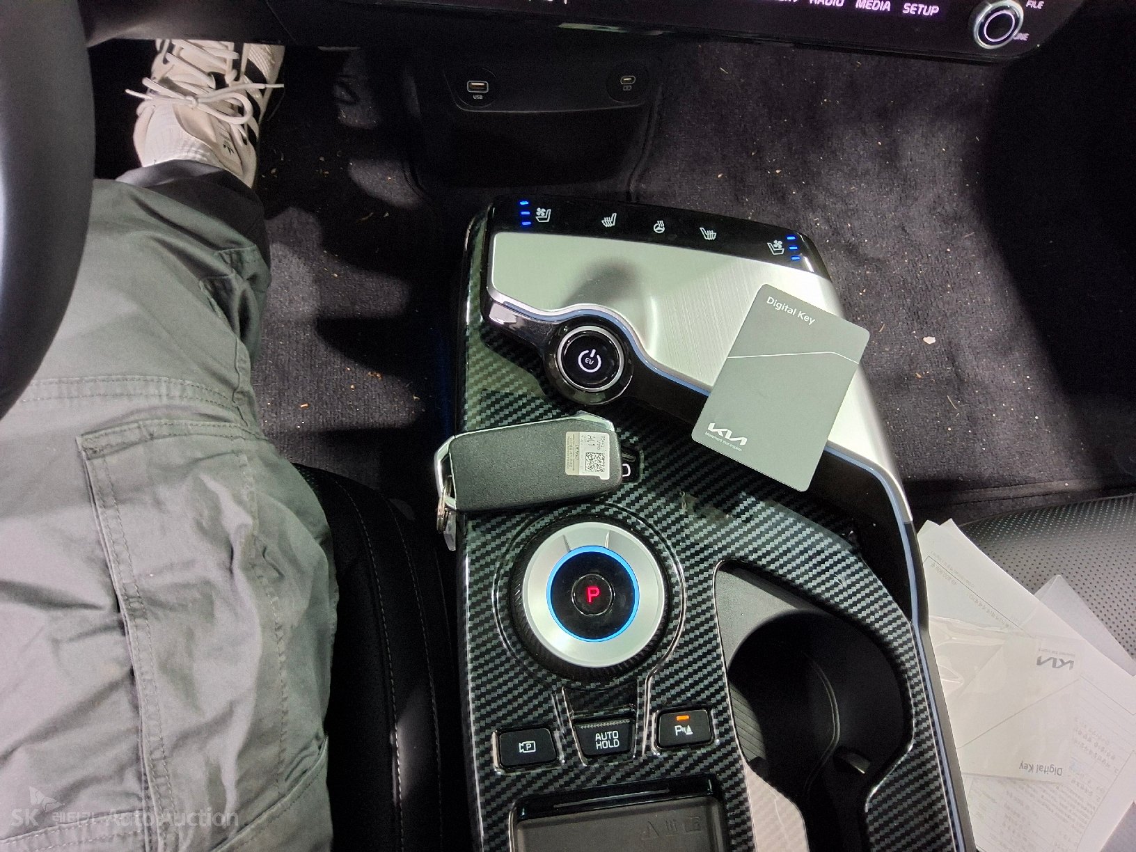 2022 - kia ev6