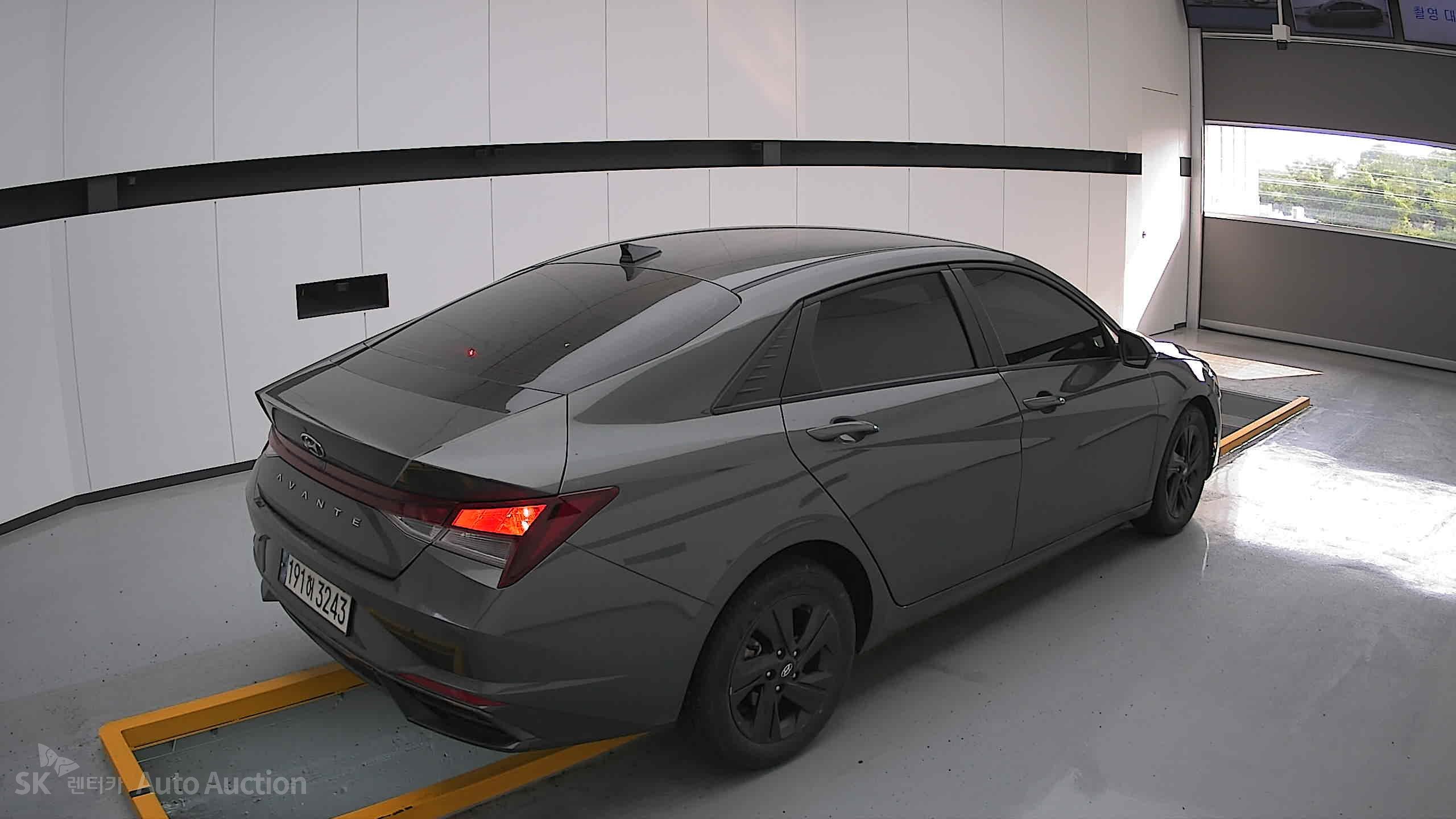 2023 - hyundai avante