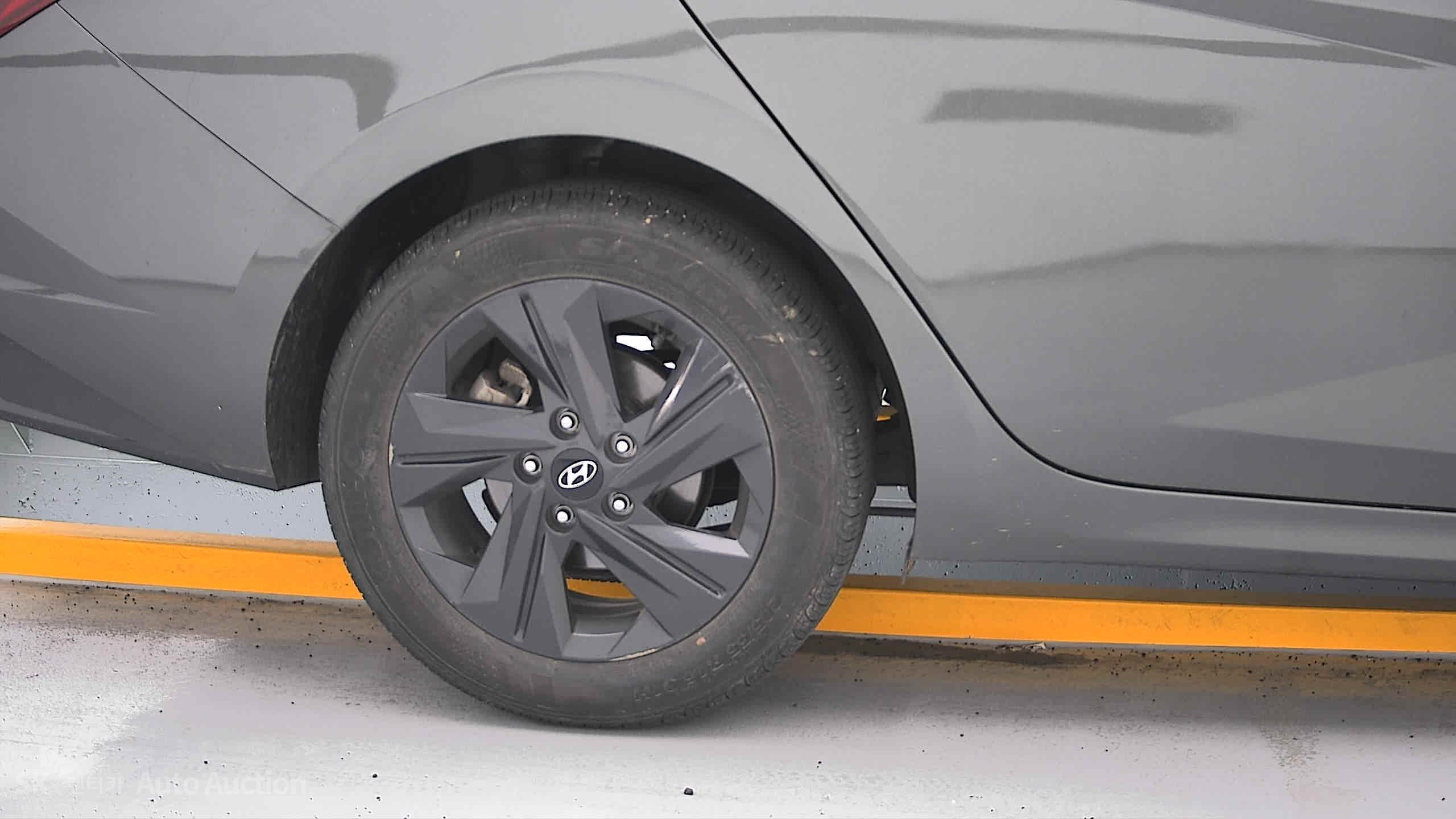 2023 - hyundai avante